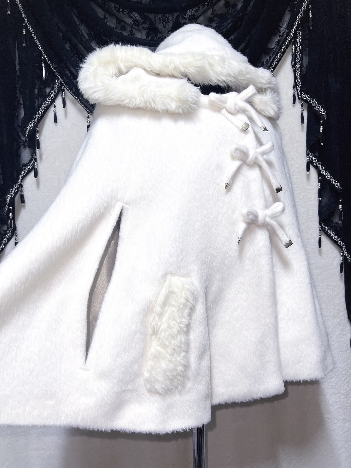 리즈리사 화이트 퍼후드 케이프 판초 망토 달천깔 핀터 로걀 갸루 사와코 상품이미지9