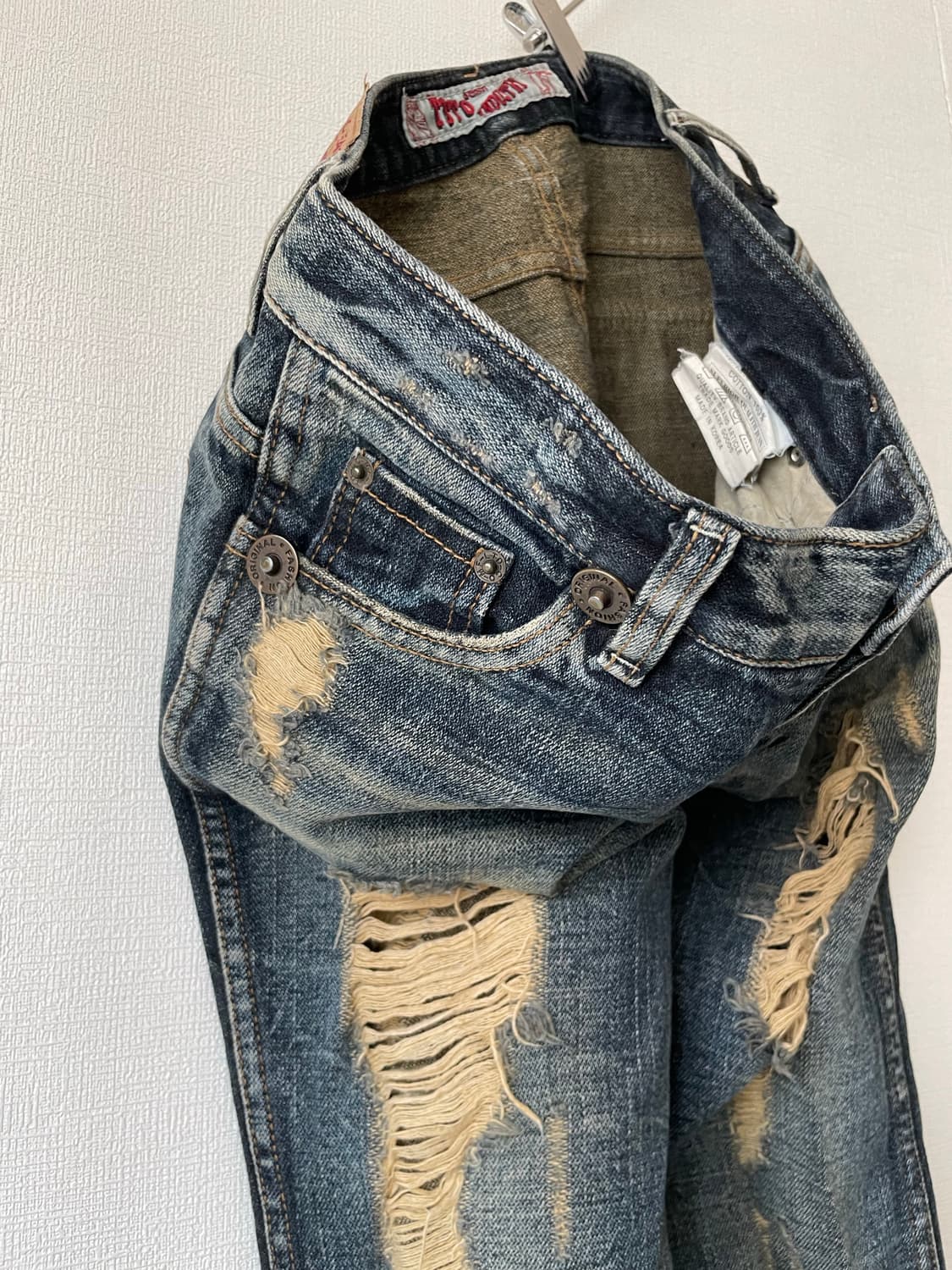 ripped low-rise jeans 상품이미지8