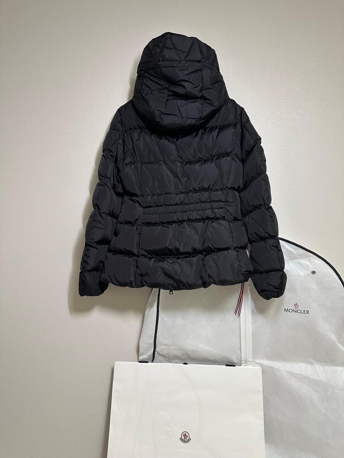[3size] 24F/W 신상 몽클레어 아보체 쇼트 다운 패딩 자켓 상품이미지2