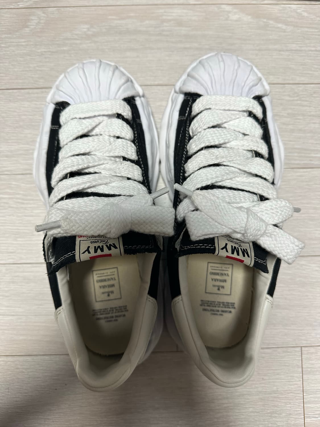 미하라 야스히로 블레이키 eu42 사이즈 팝니다 상품이미지2