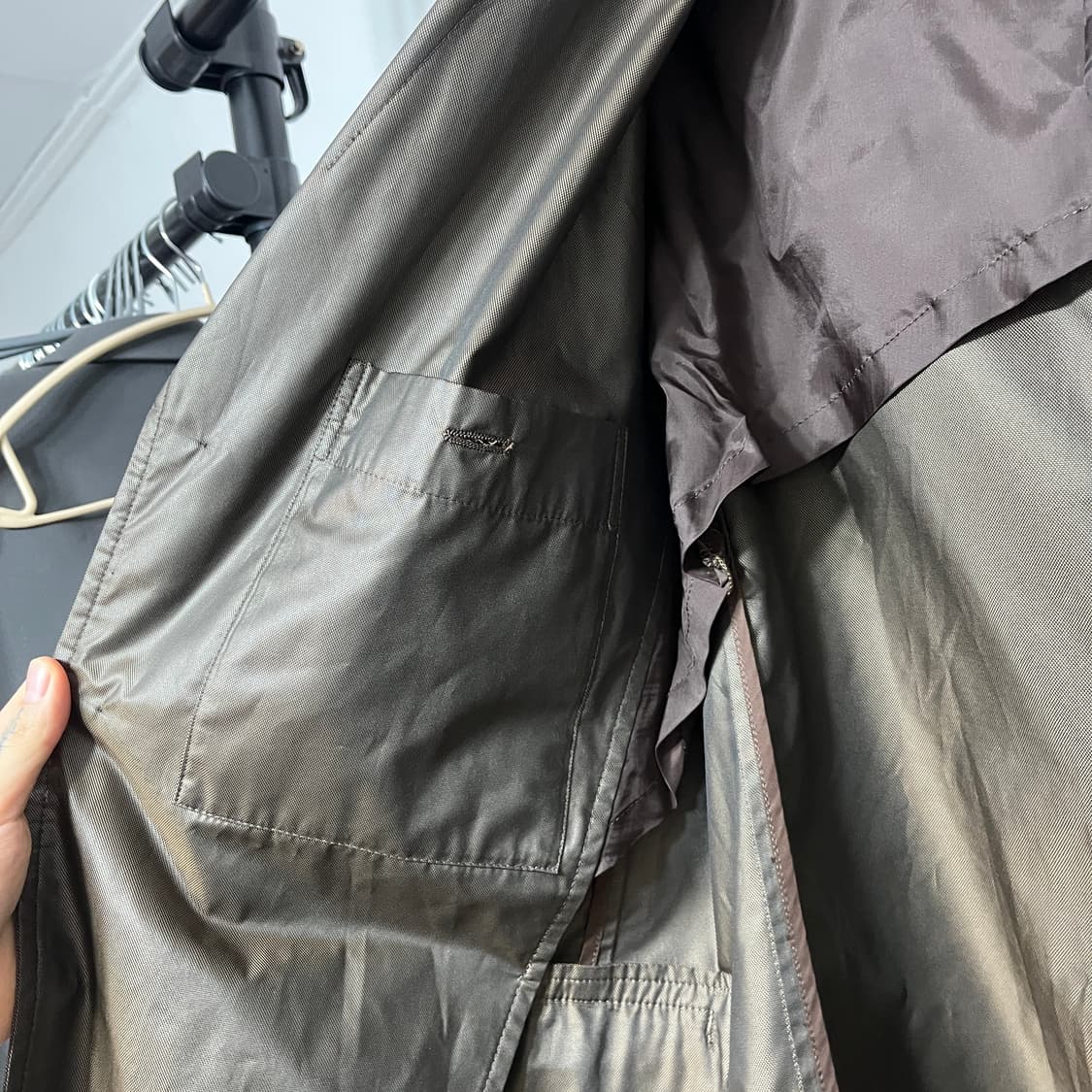 이세이 미야케 3버튼 나일론 재킷 브라운 상품이미지8