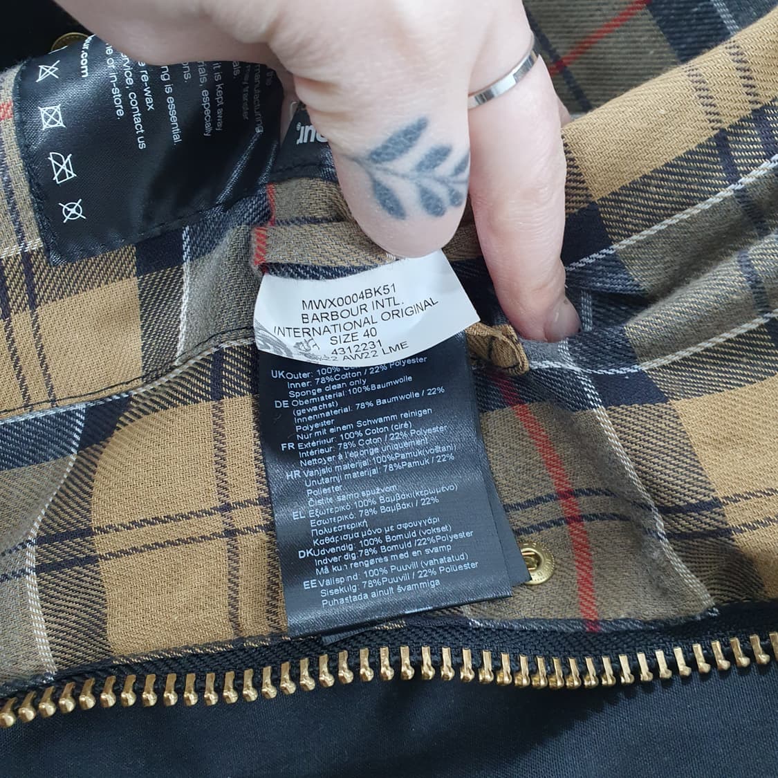 추M-L 바버 남성 블랙 인터네셔널 왁스 오리지날 자켓 상품이미지5