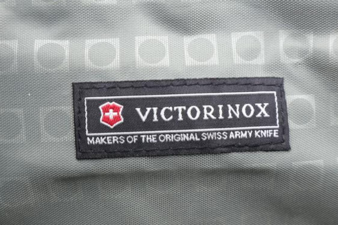 빅토리녹스 숄더백 상품이미지8