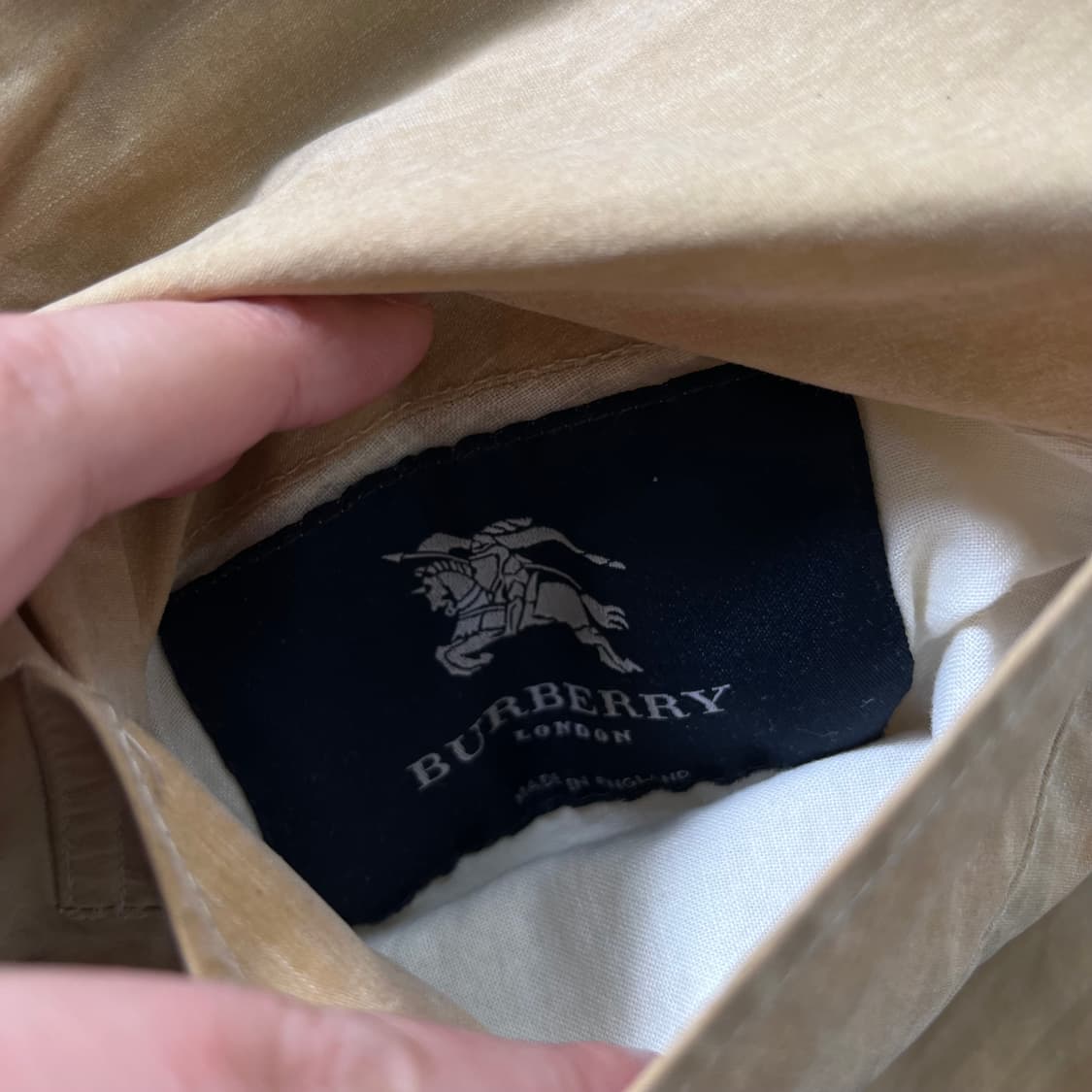 100 버버리 기마로고 리버시블 노바체크 왁스 자켓 상품이미지6