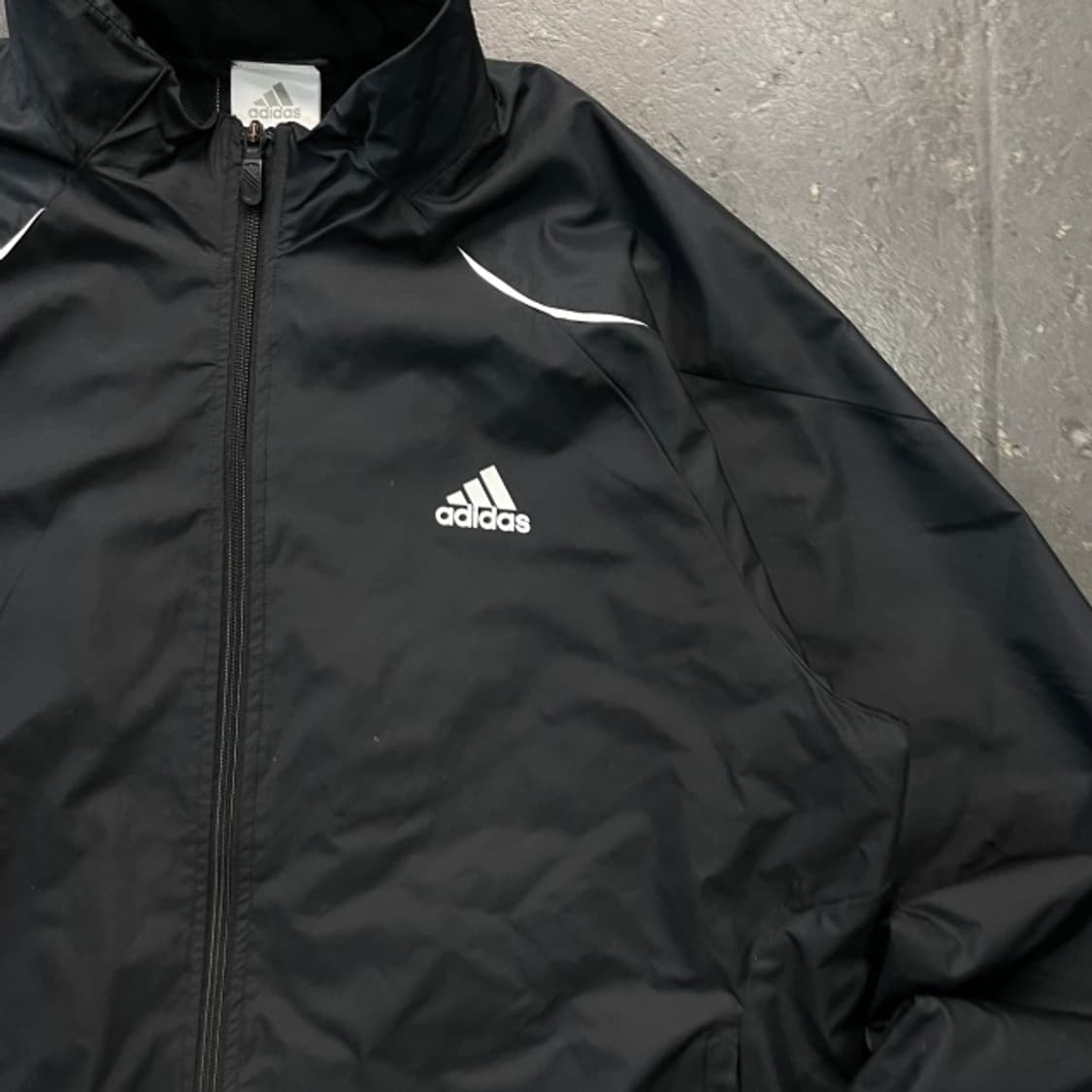 105 아디다스 바람막이 상품이미지2