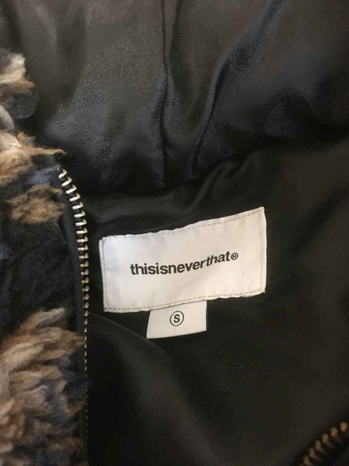 디스이즈네버댓 플리스  상품이미지2