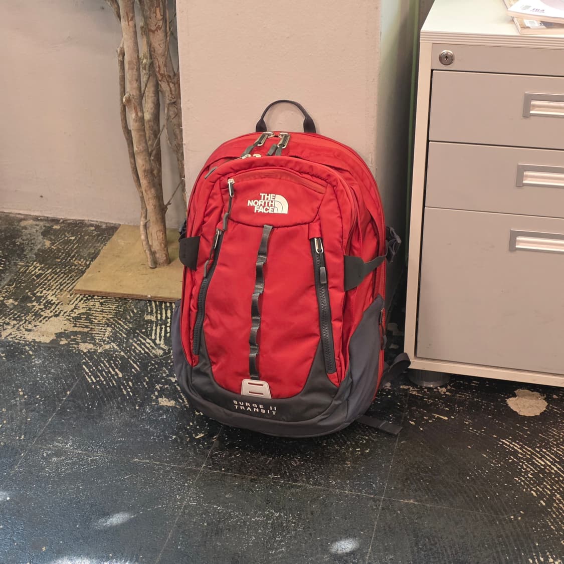 R) 노스페이스 Surge 2 백팩 상품이미지1