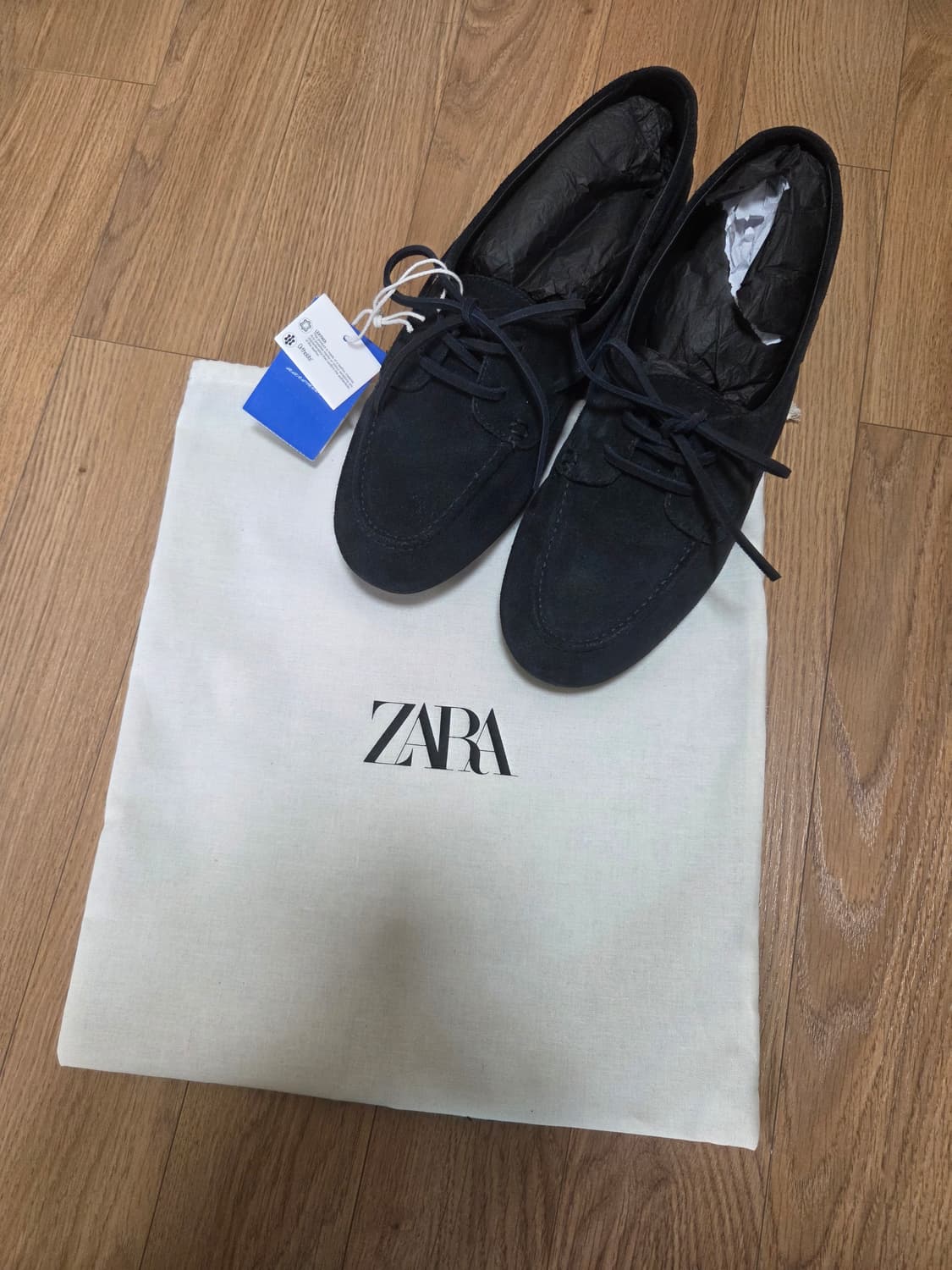 자라 x 아론리바인 레더데크슈즈 275사이즈 팝니다. 상품이미지8