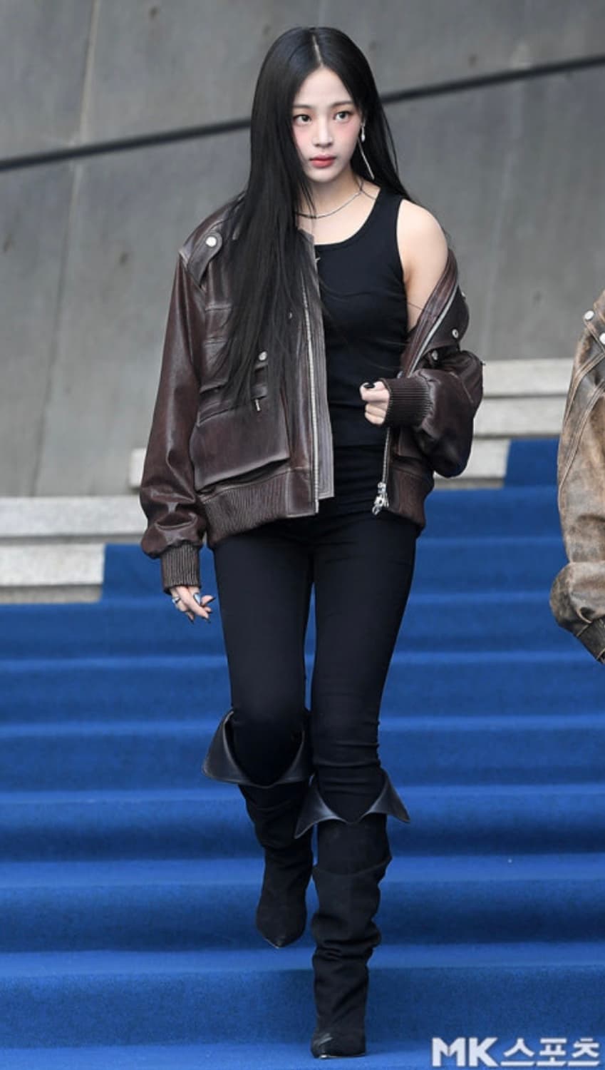 홀리넘버세븐 레더자켓 (뉴진스 민지 착용) 상품이미지3