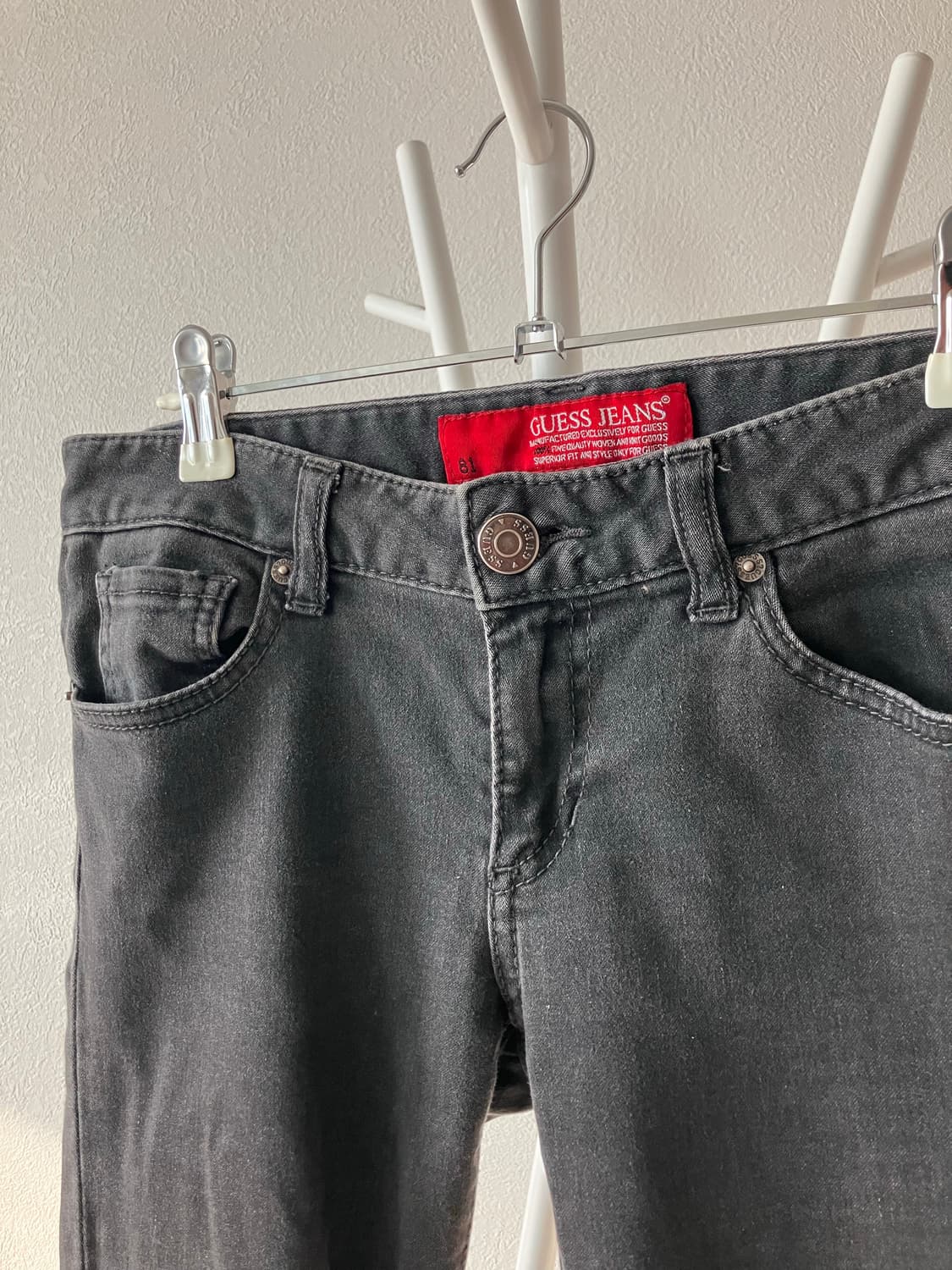 게스 흑청바지 스키니진 블랙데님 게스진 27인치 상품이미지2