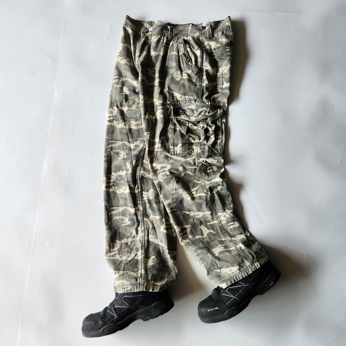 리바이스 카모 카고팬츠 상품이미지1