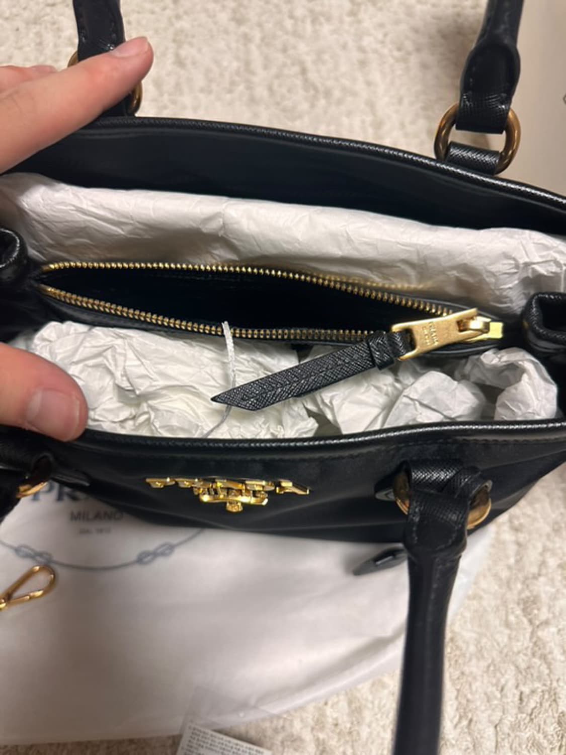 프라다 borsa a mano 토트백 새상품 팝니다 상품이미지6