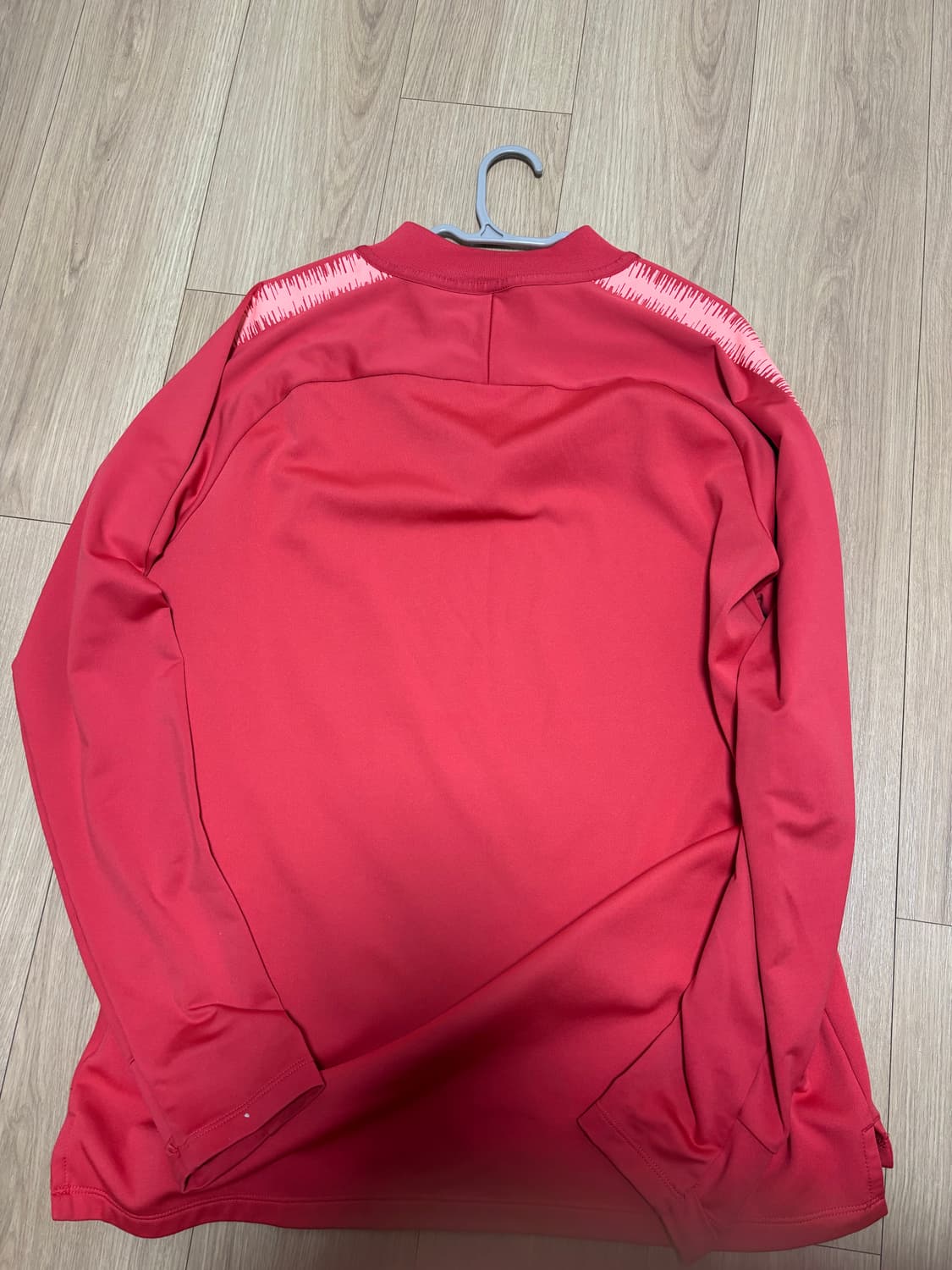 나이키 바르셀로나 드릴탑 상품이미지3