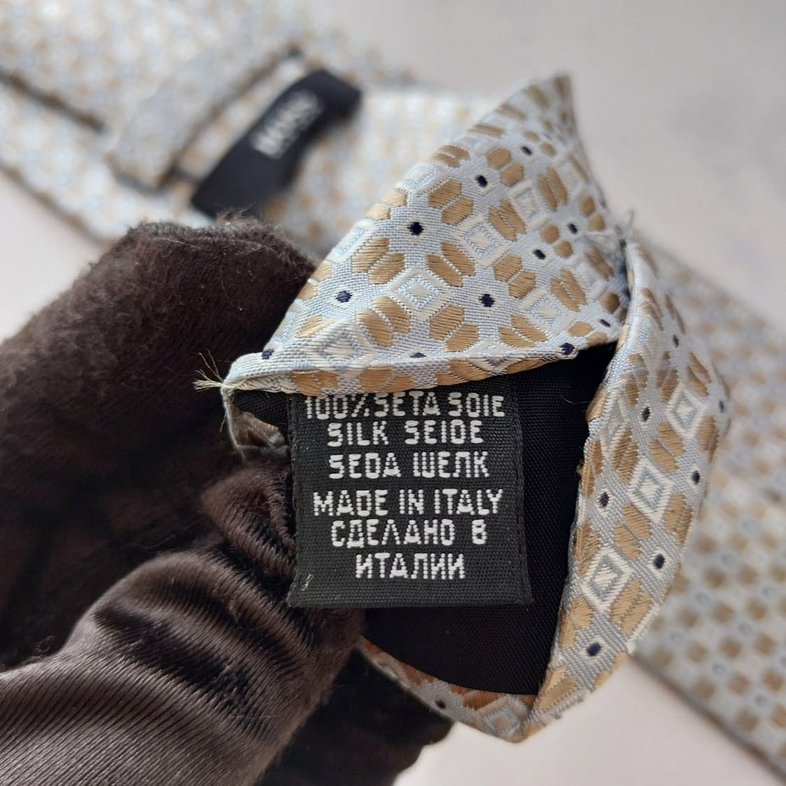 휴고 보스 실크 스카이블루 패턴 넥타이 8.5cm A+등급 K1902
 상품이미지10