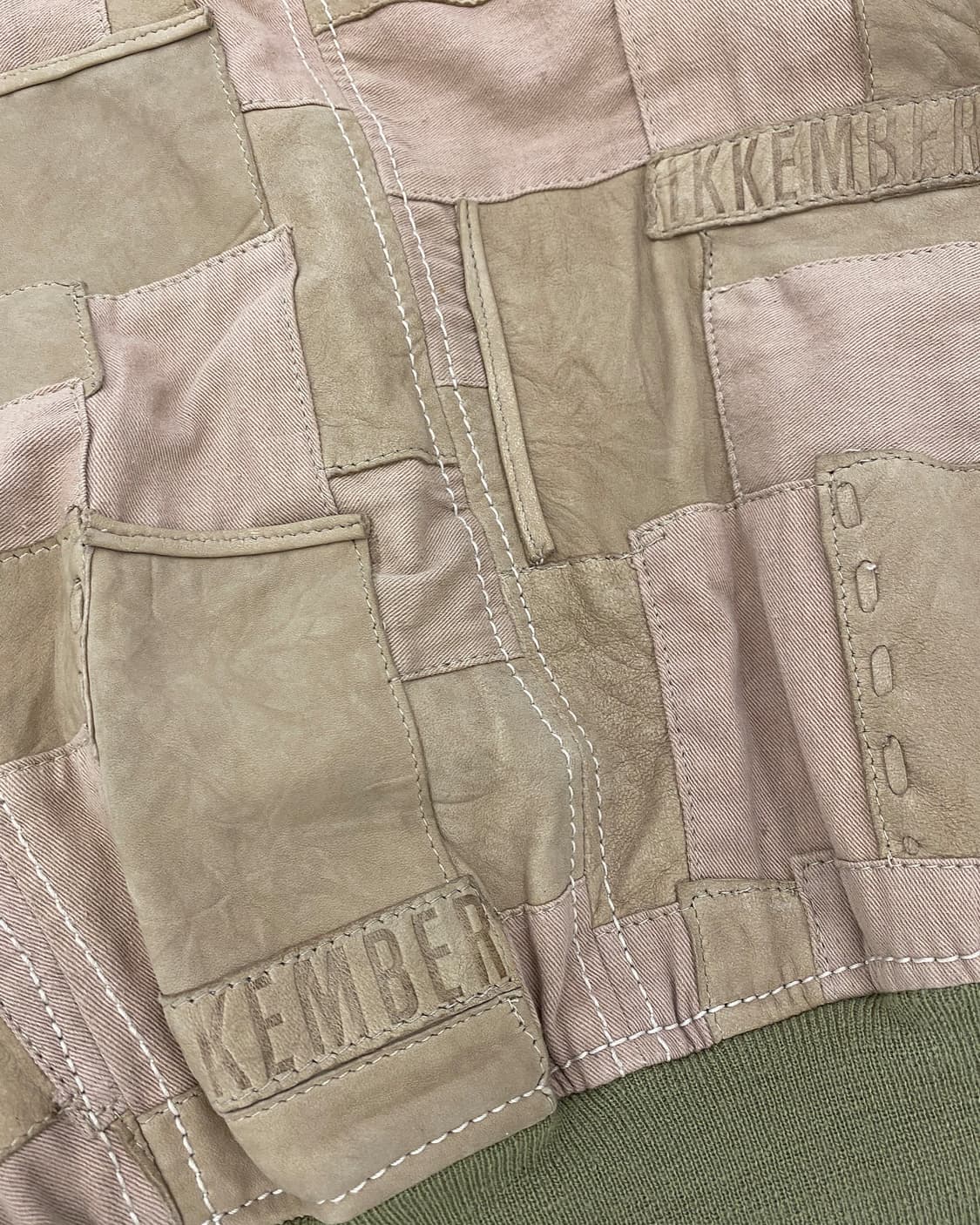 [48] 비켐버그 레더 패치 하이넥 블루종 상품이미지3