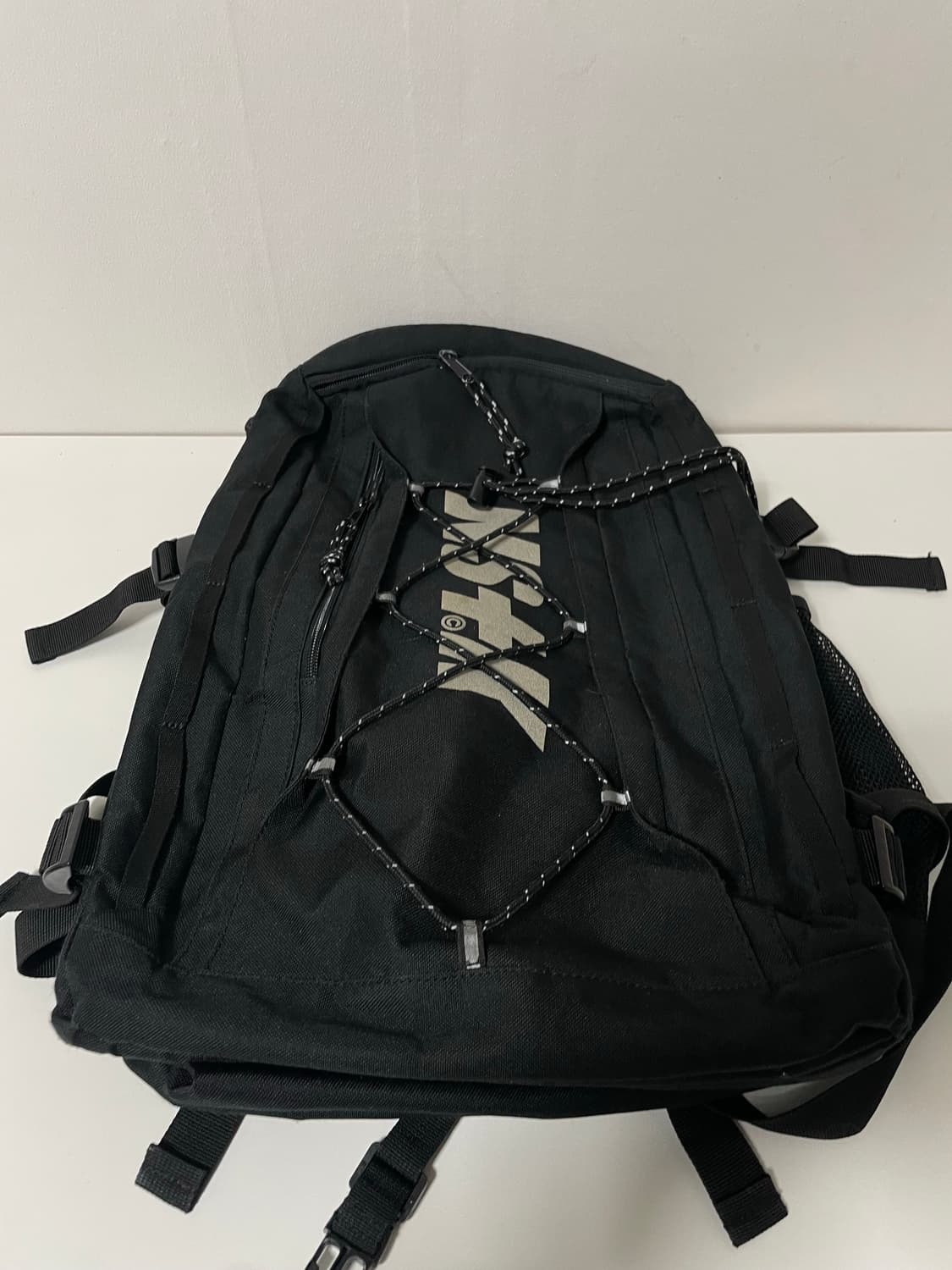 네스티킥 백팩 가방 정품 상품이미지1