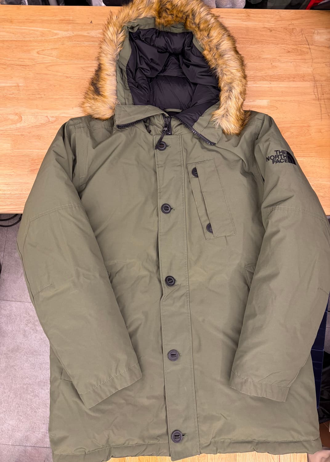 [110] 노스페이스 카키 패딩 상품이미지1