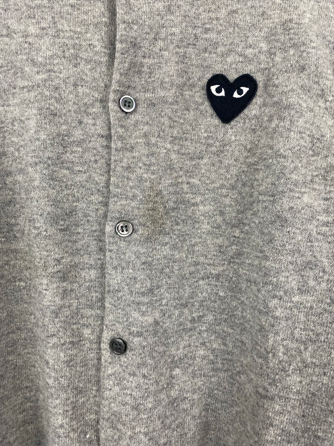 꼼데가르송 플레이 그레 울 가디건(블랙 와펜) 우먼스 L 상품이미지3