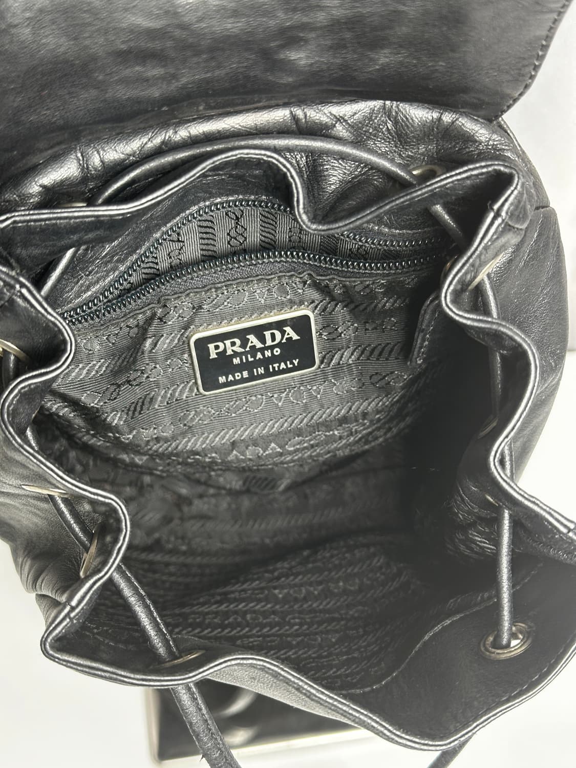 프라다 빈티지 블랙 램스킨 미니 백팩 상품이미지9