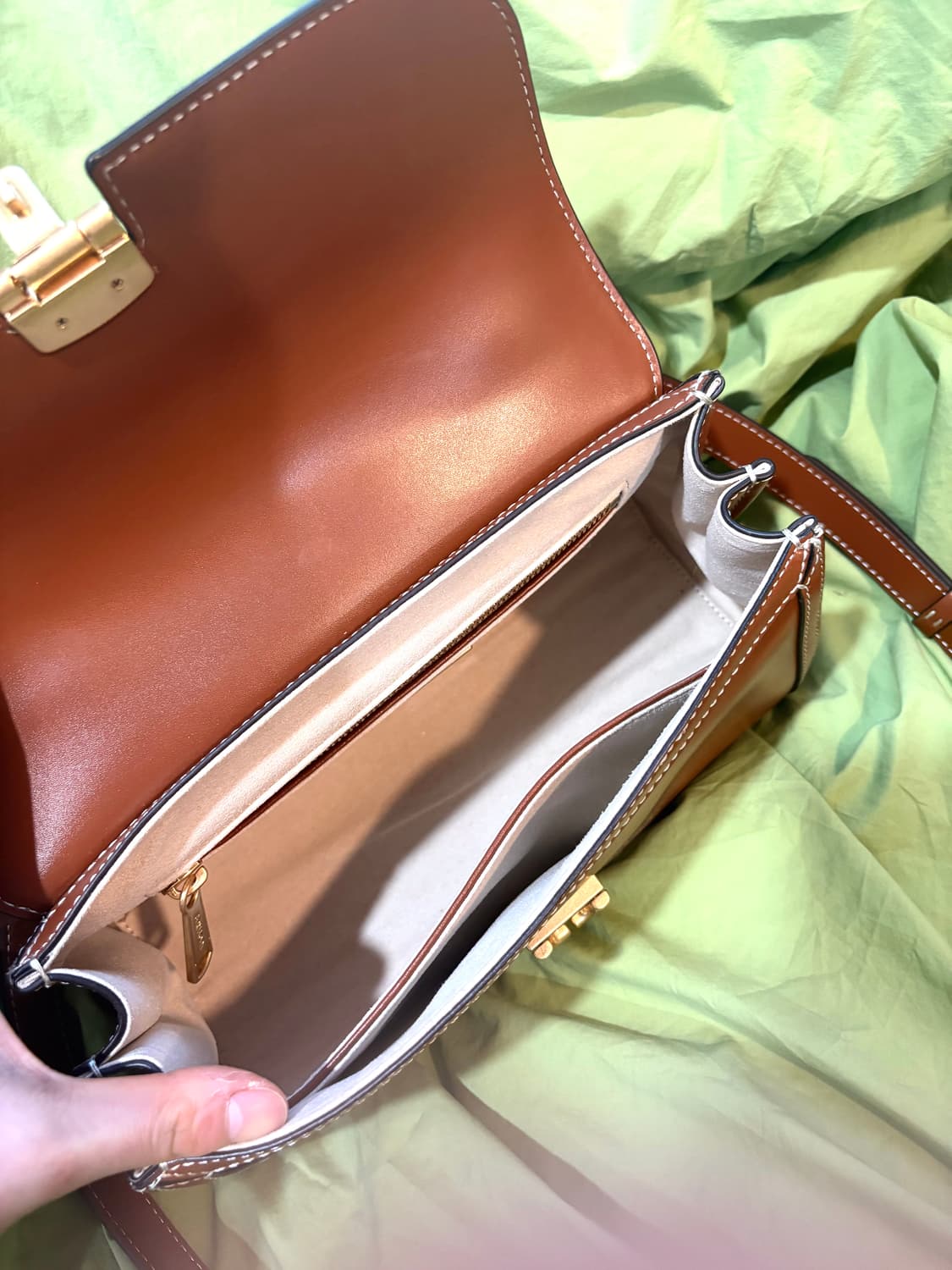 조이 그라이슨 사첼백 브라운 (최상급) 상품이미지2