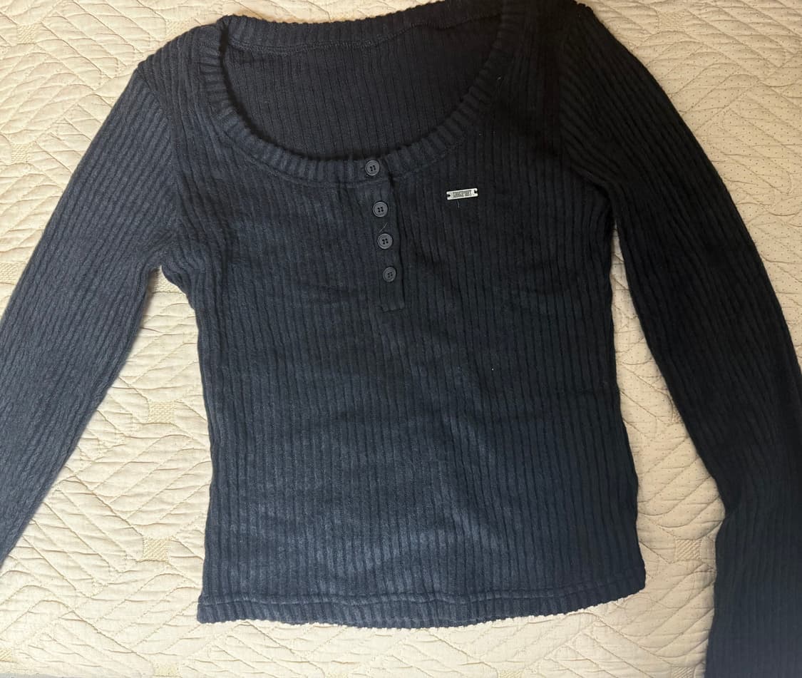 카키포인트 Ribbed Button T-shirt (black) 상품이미지5