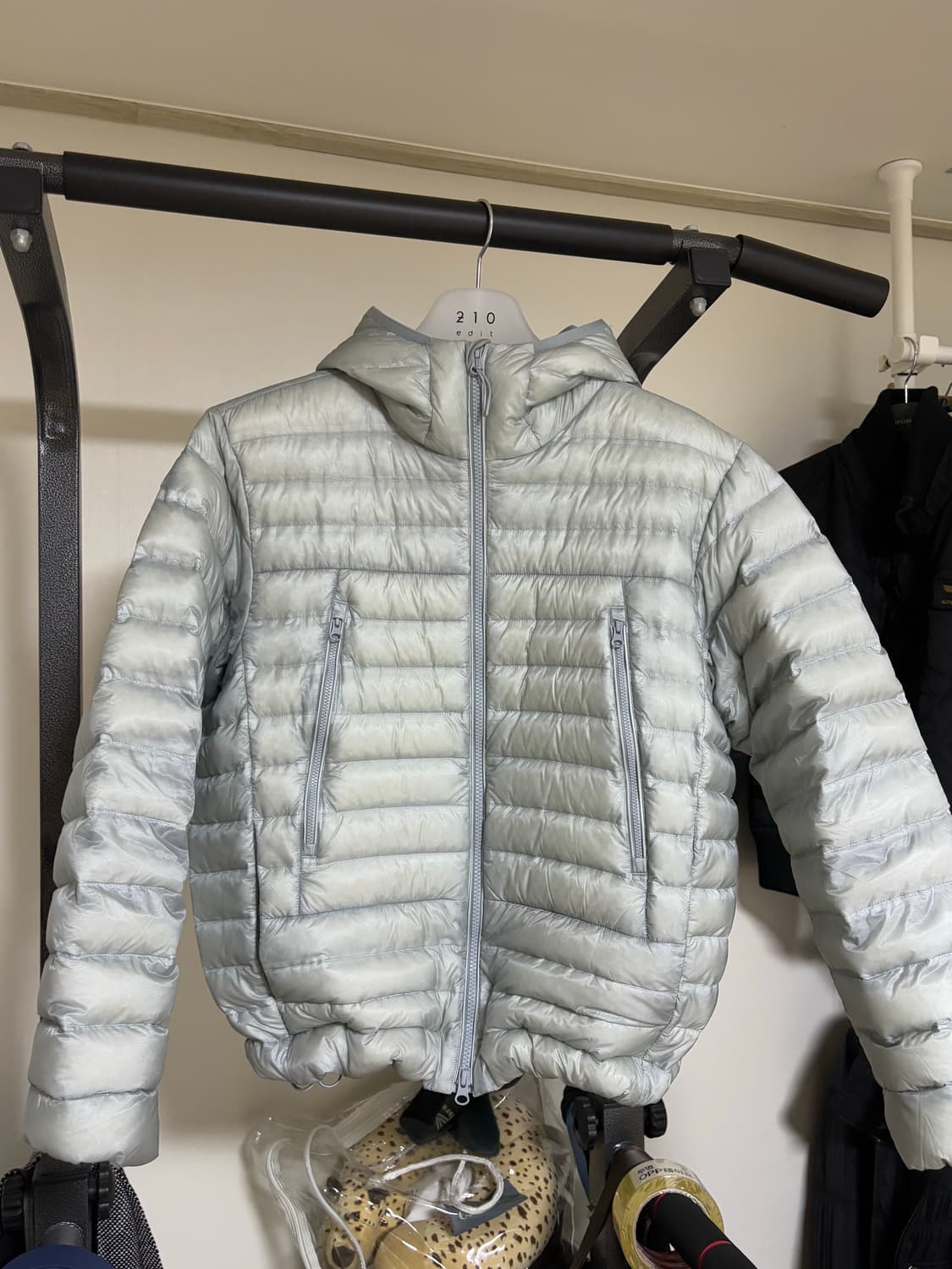 무신사스탠다드 패딩L 팔아요 상품이미지1