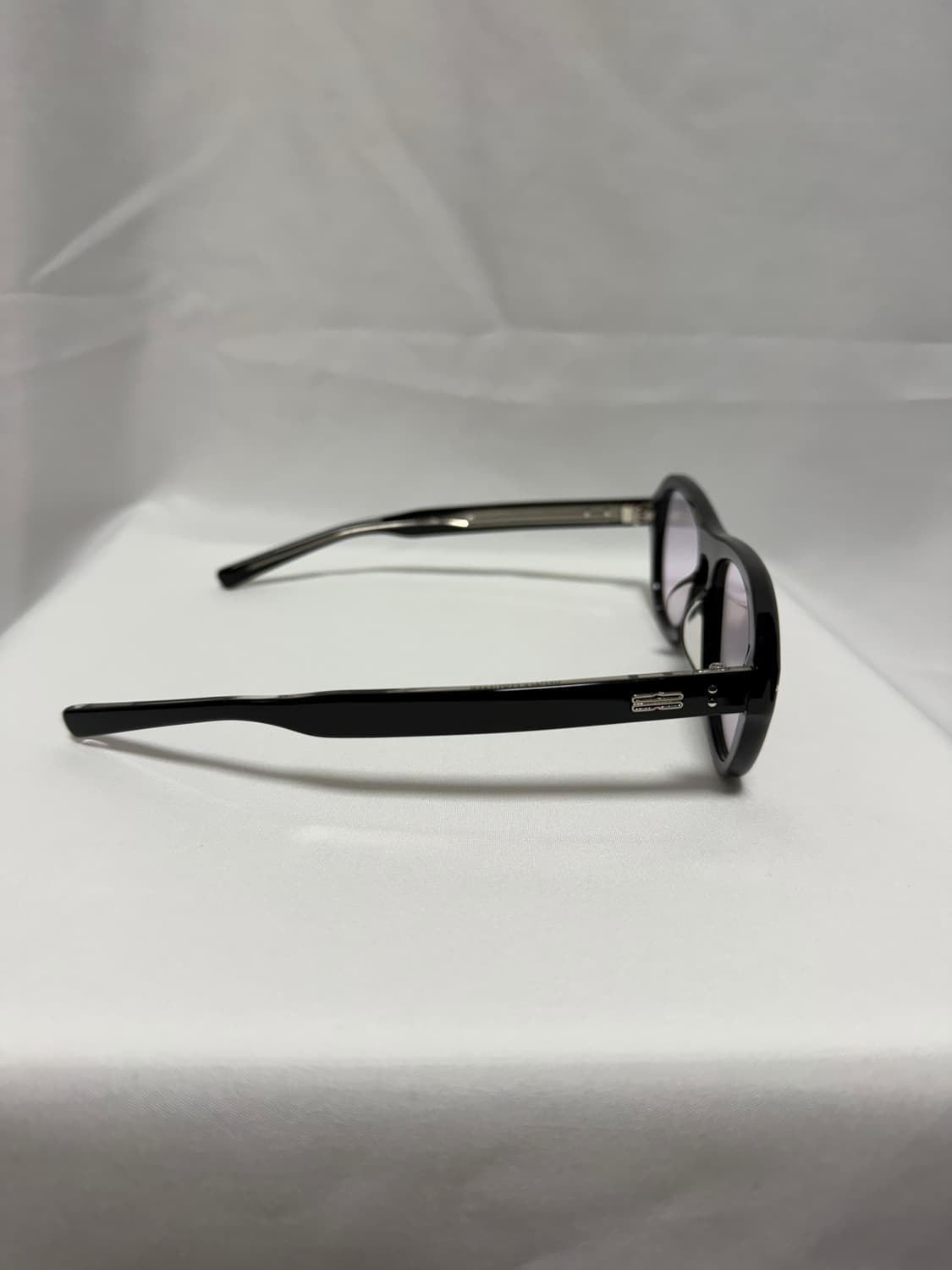 젠틀몬스터 오아 01(V) / 퍼플렌즈 상품이미지2