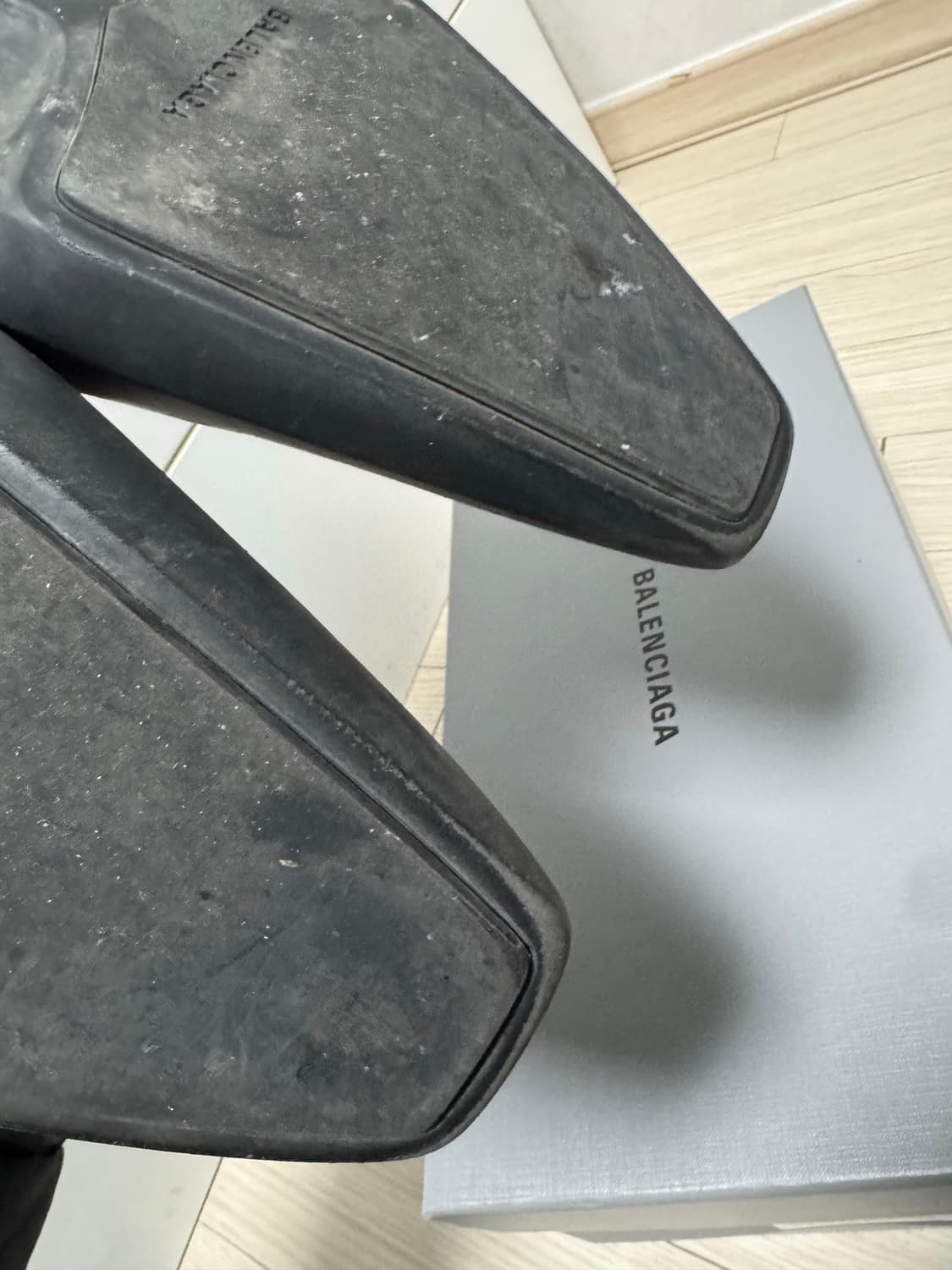 [42] 발렌시아가 스페이스 슈즈 무광블랙 상품이미지5