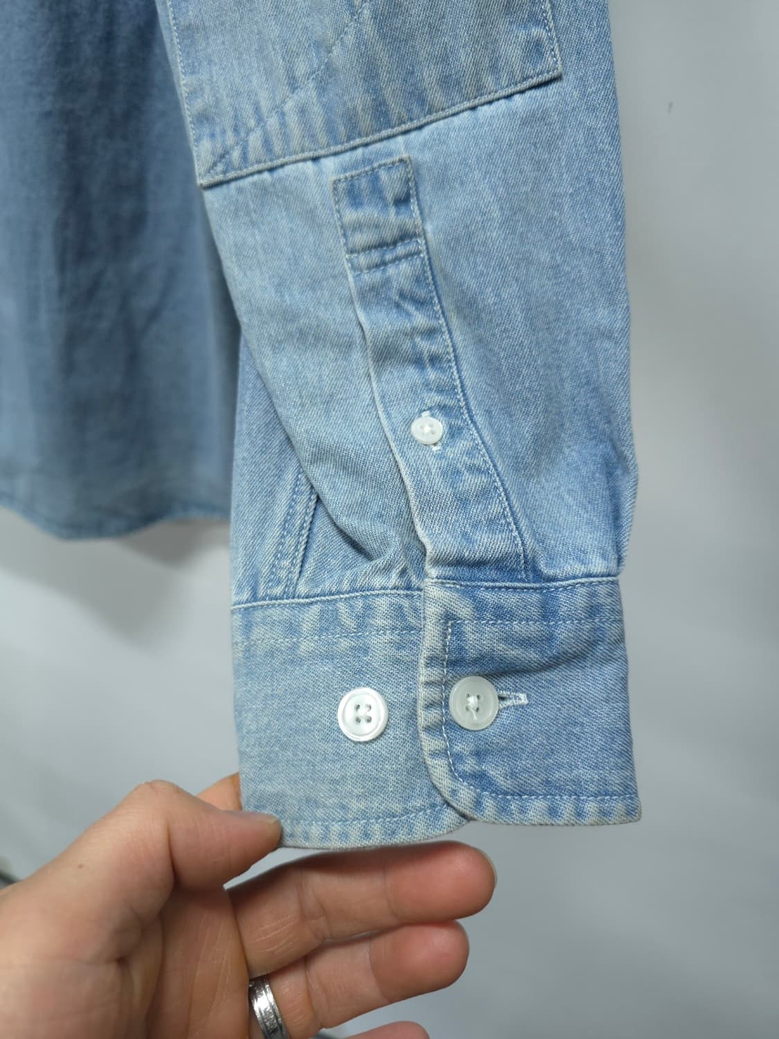 프리즘웍스 라이트 데님 워싱셔츠 (95~100) 상품이미지8