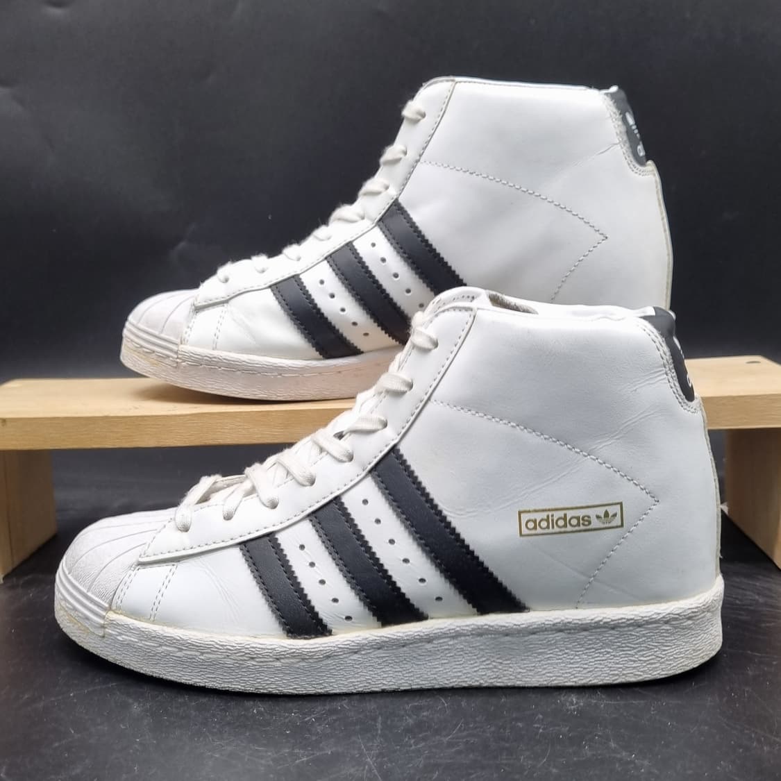 아디다스 슈퍼스타 업 미드245 상품이미지1