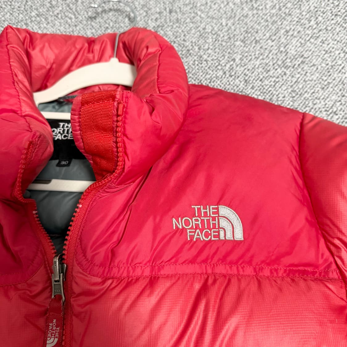 노스페이스 700 패딩 핑크헤드 90 상품이미지3