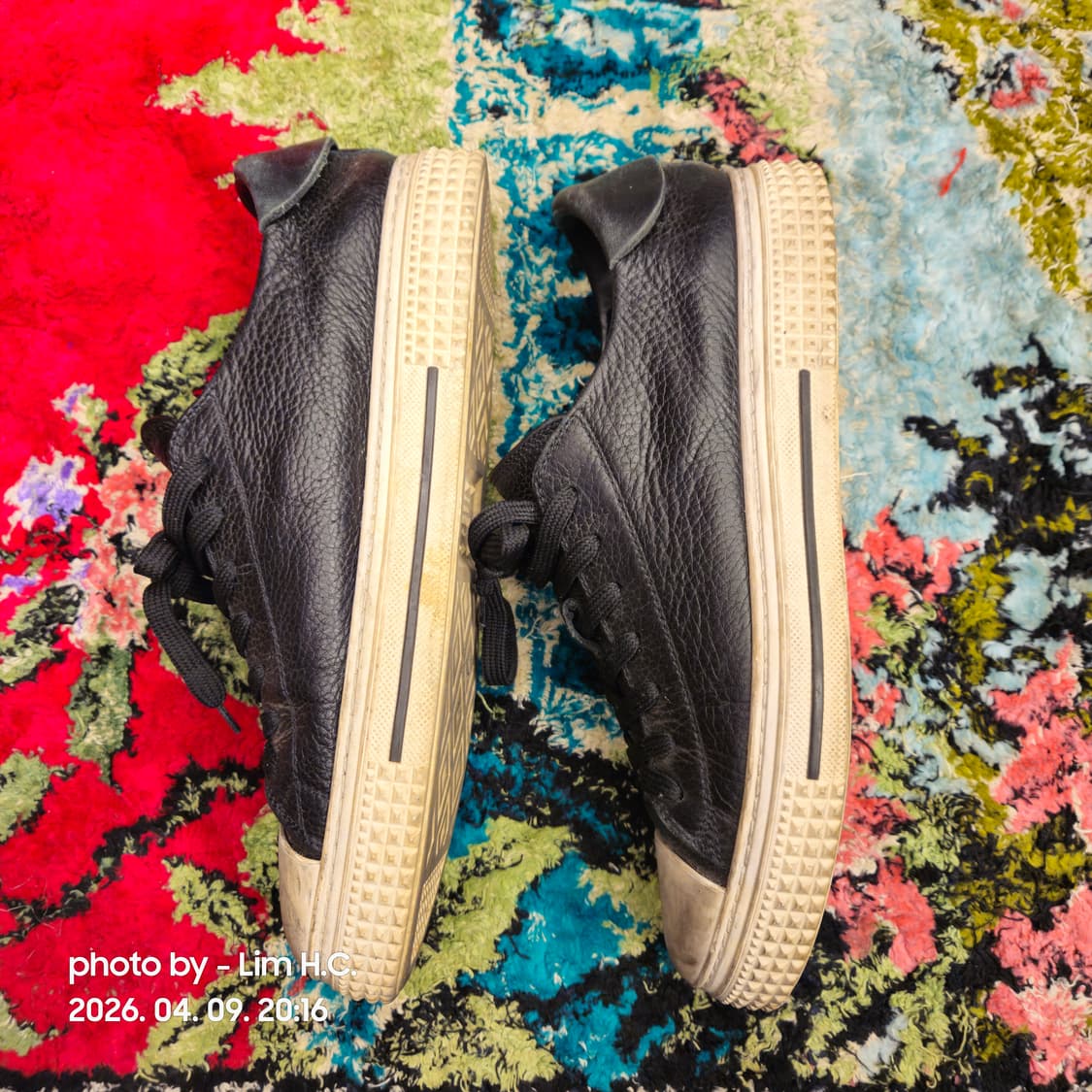 발렌티노 가죽 스니커즈 블랙 42 상품이미지2