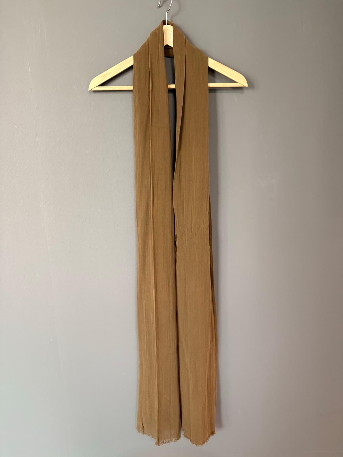 디올옴므 05ss 컬렉션 거즈 롱 머플러 카키 브라운 상품이미지1