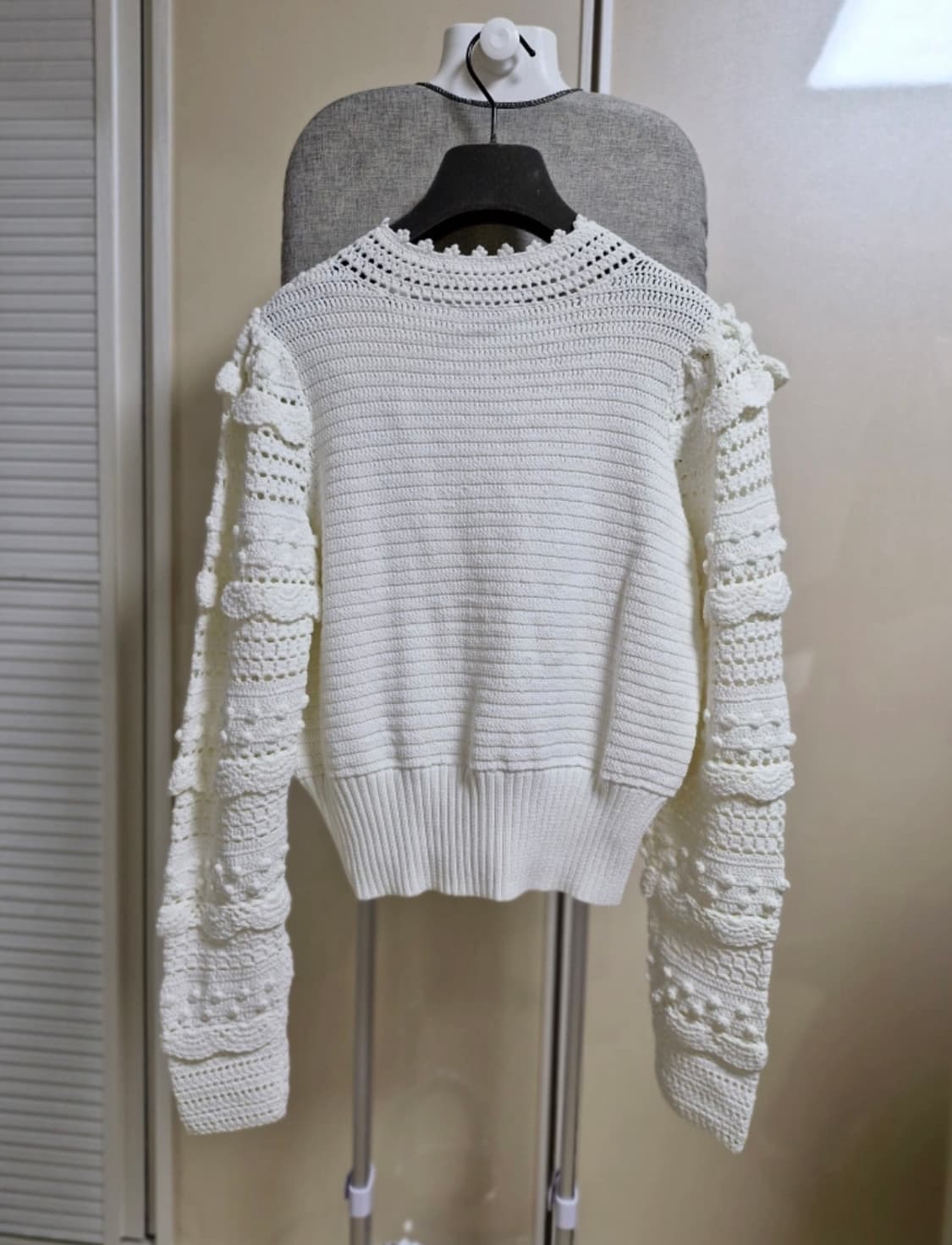 산드로 폼폼소매 뜨개니트 상품이미지2