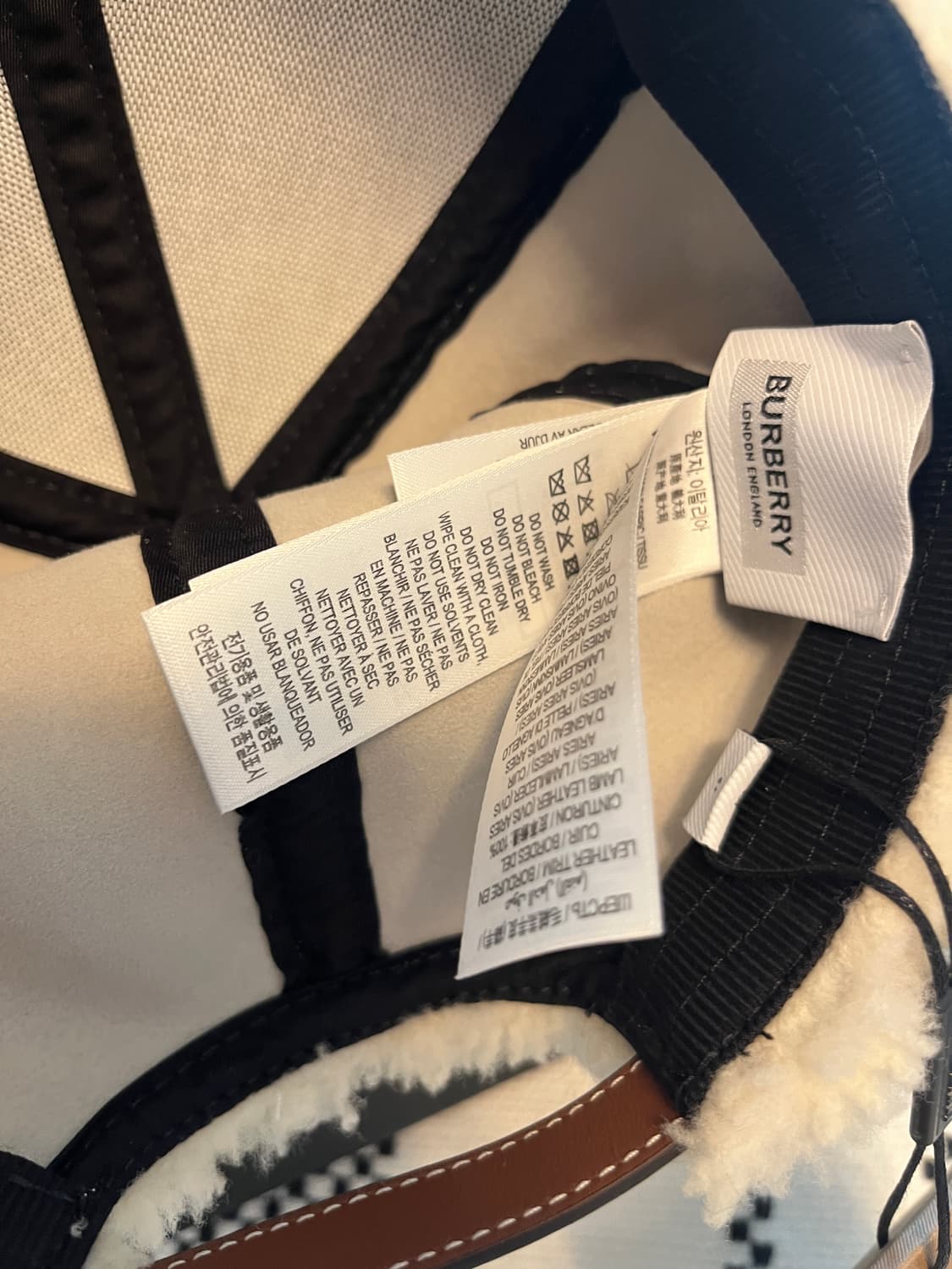 버버리 양털 모자 상품이미지6