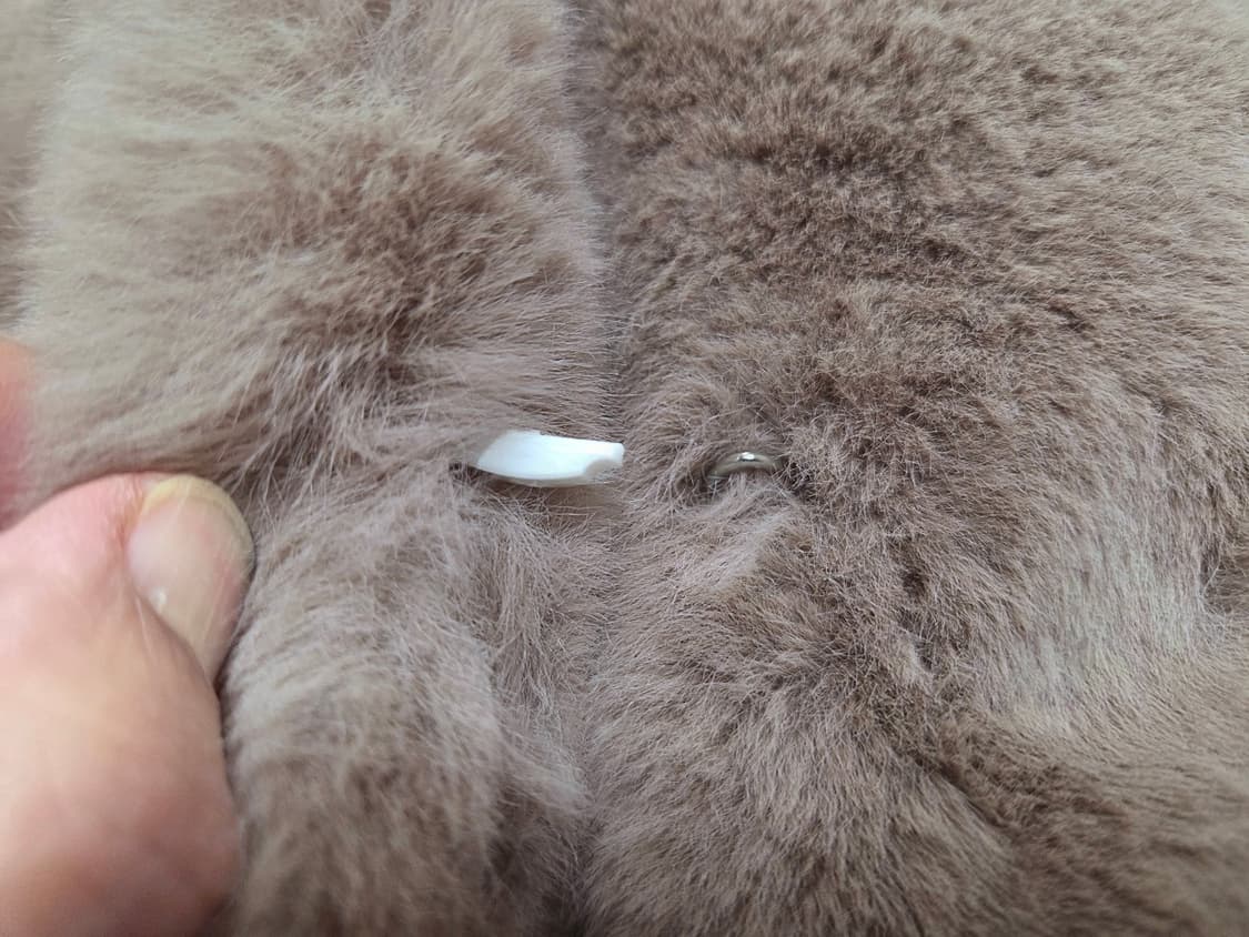 슈어룸 엘라주(ELLOGE) 페이크퍼 코트 55-66 상품이미지6