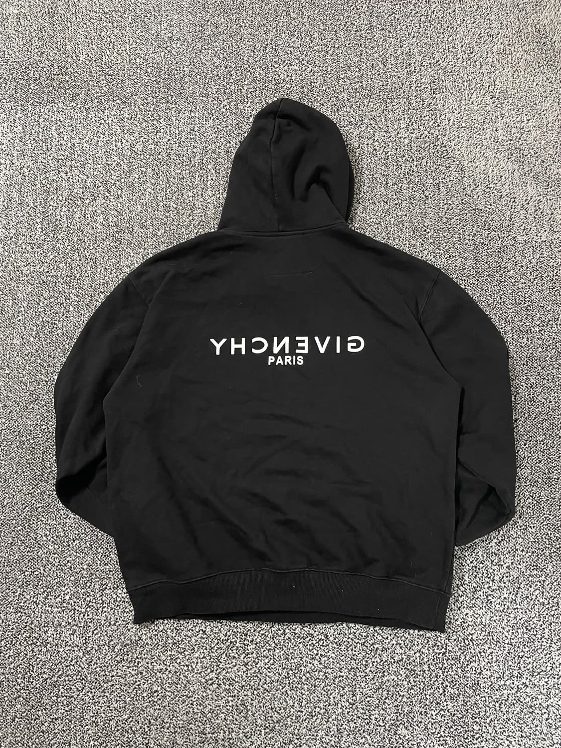 빈티지9. Givenchy 지방시 로고 크랙 후드티셔츠 후드 후디 블랙 상품이미지3