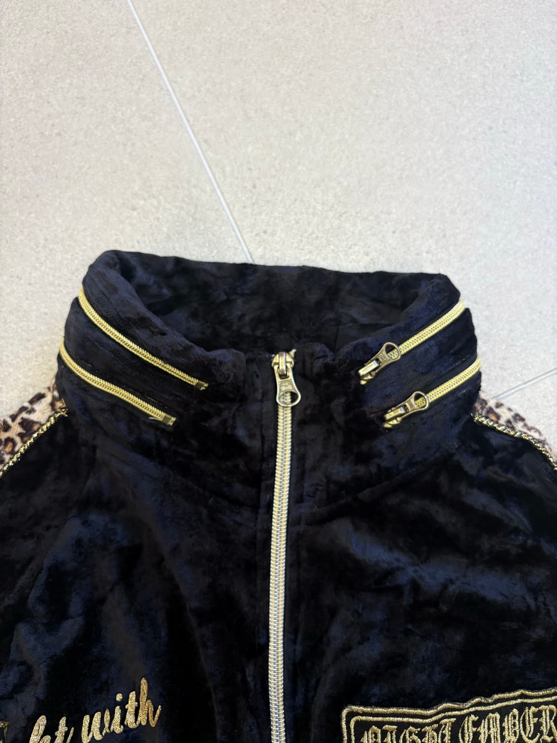 벨벳 호피 골드 집업 상품이미지3