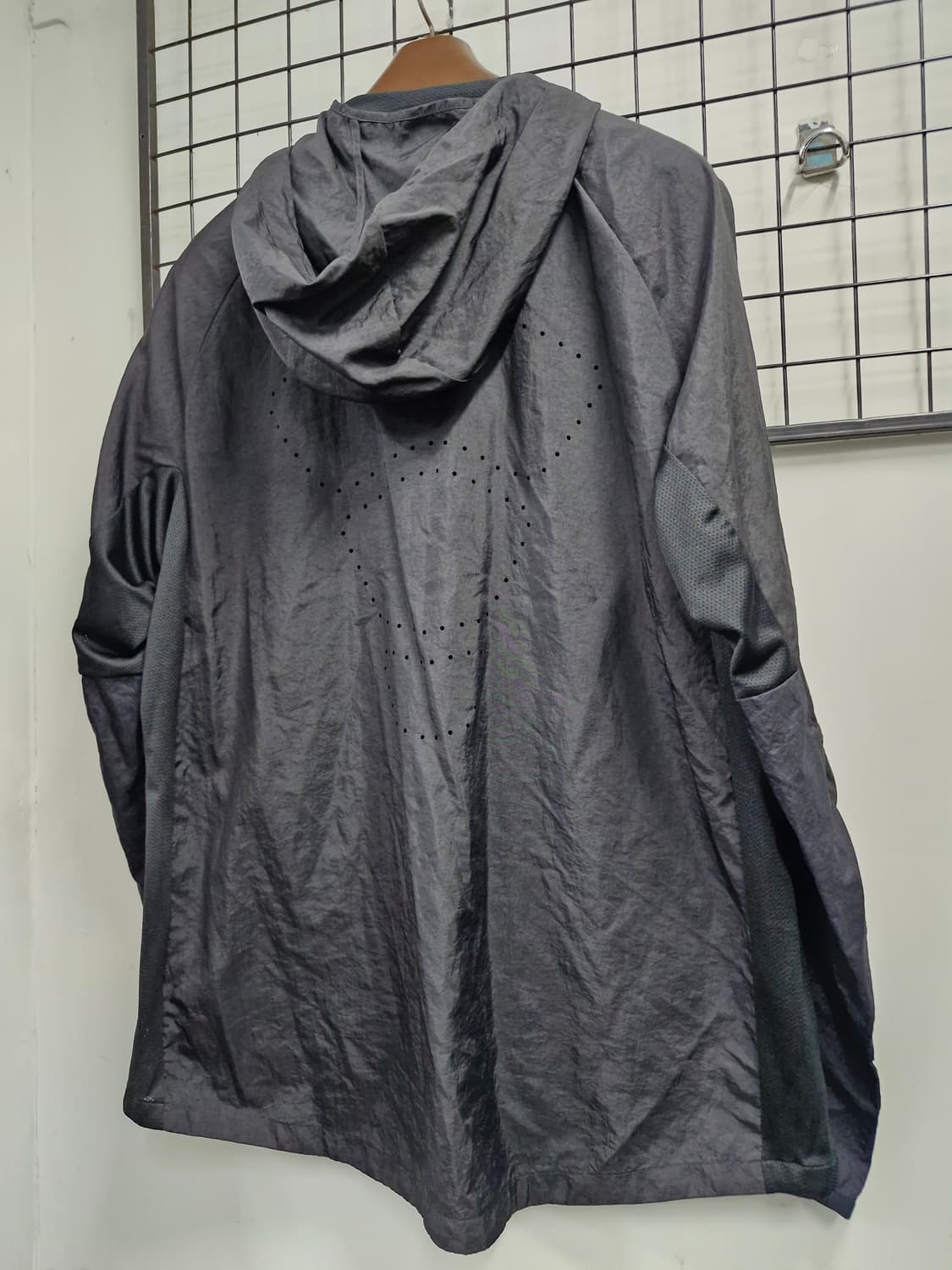 95-100L 나이키 남성 풀집 바람막이 자켓. 상품이미지8