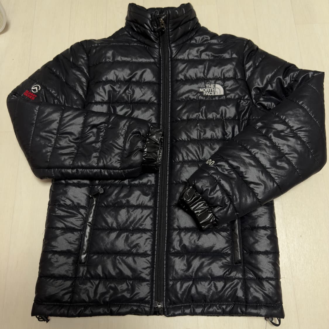 노스페이스 써밋 유광 경량패딩 상품이미지6