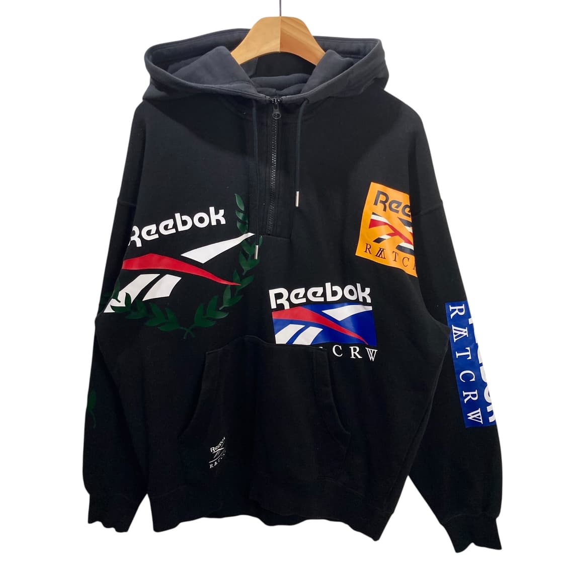 리복x로맨틱크라운 상품이미지2