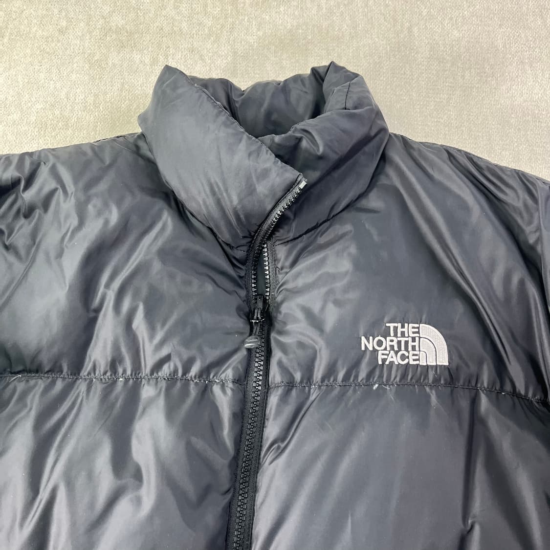 100 노스페이스 600 무광 패딩 상품이미지2