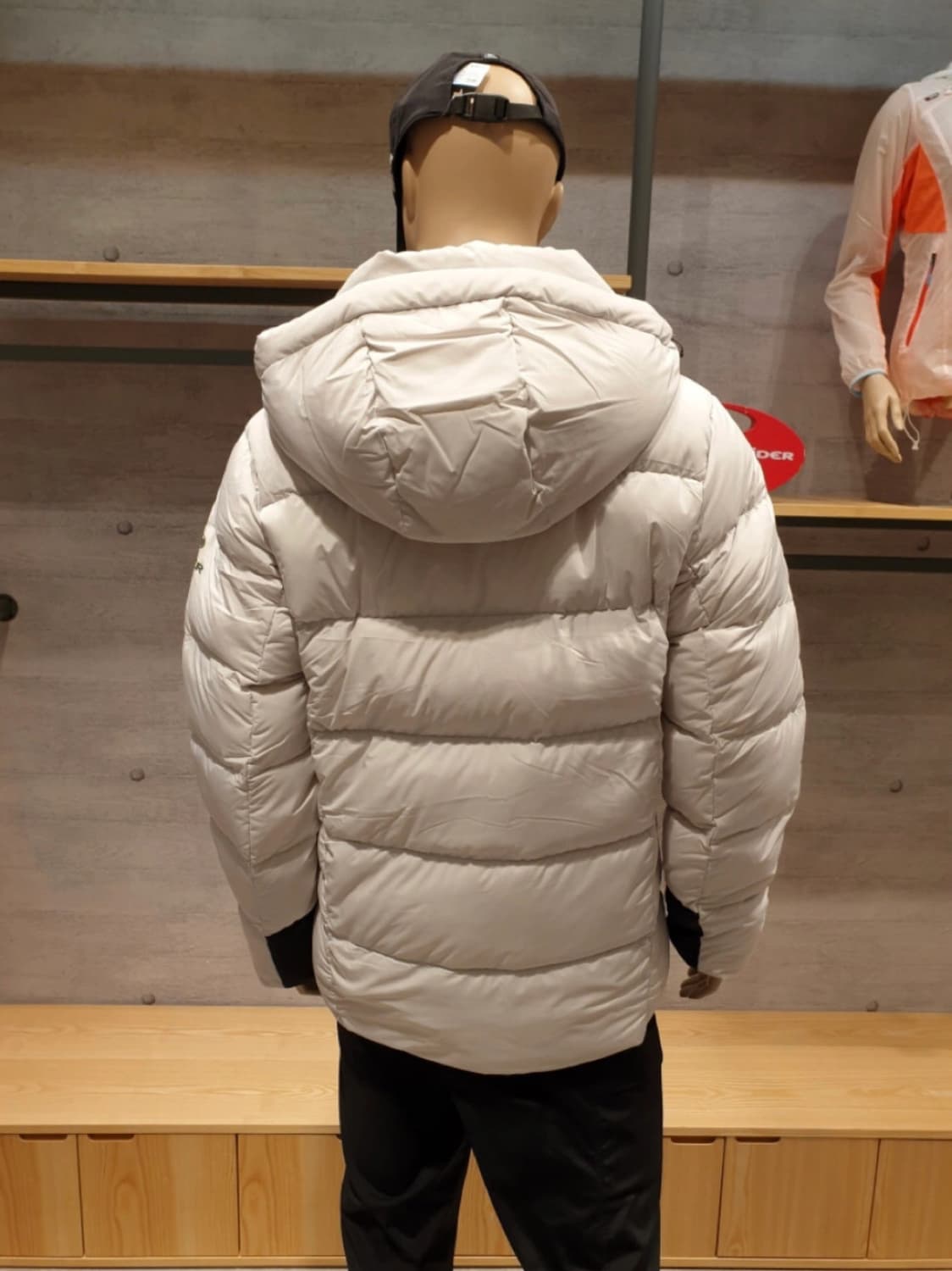 아이더 패딩 (실착 단시간1회 정가29,9000) 상품이미지9