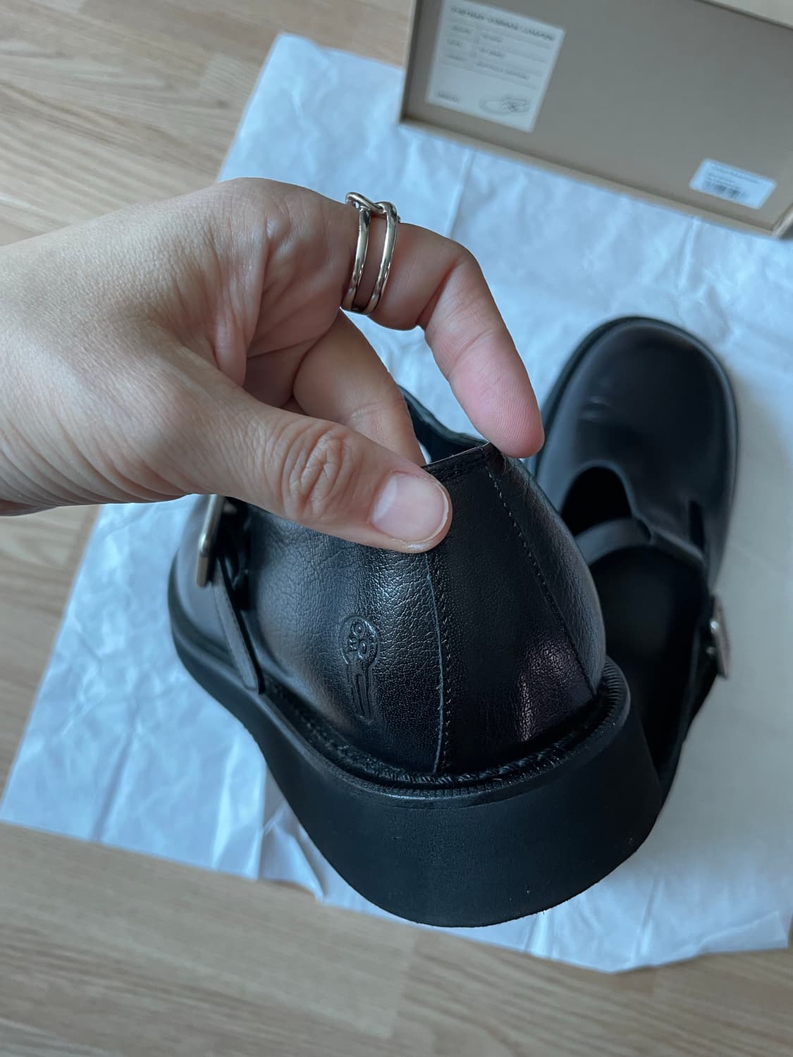 얼바닉30 urbanic30 티스트랩 비브람 로퍼 t-strap 상품이미지4