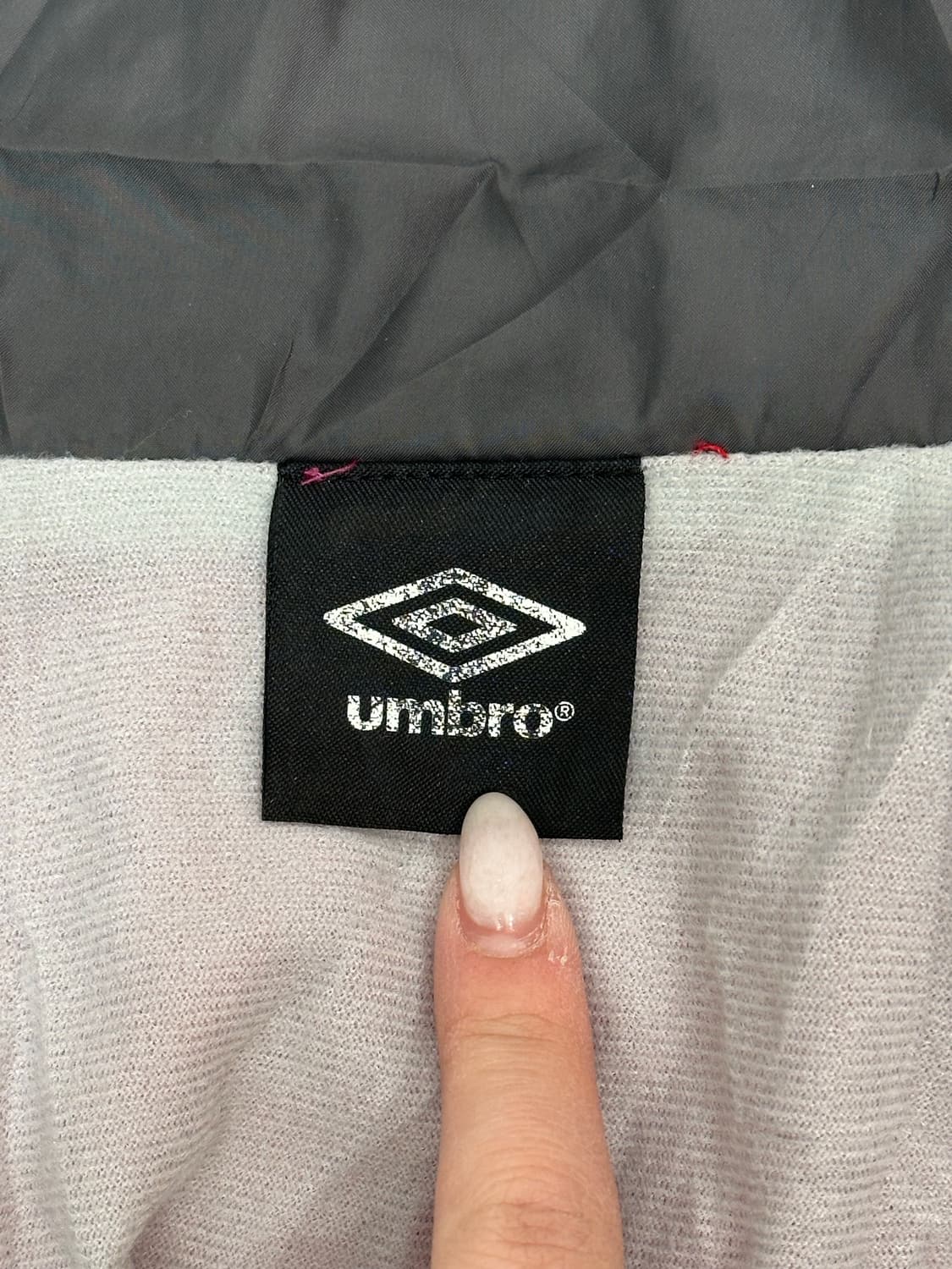 엄브로 일본판 핑크 프린팅 오버핏 바람막이 트랙 자켓  상품이미지7