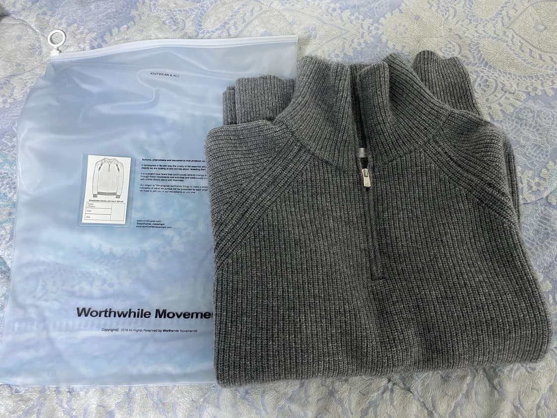 월스와일무브먼트 하프집업 상품이미지1