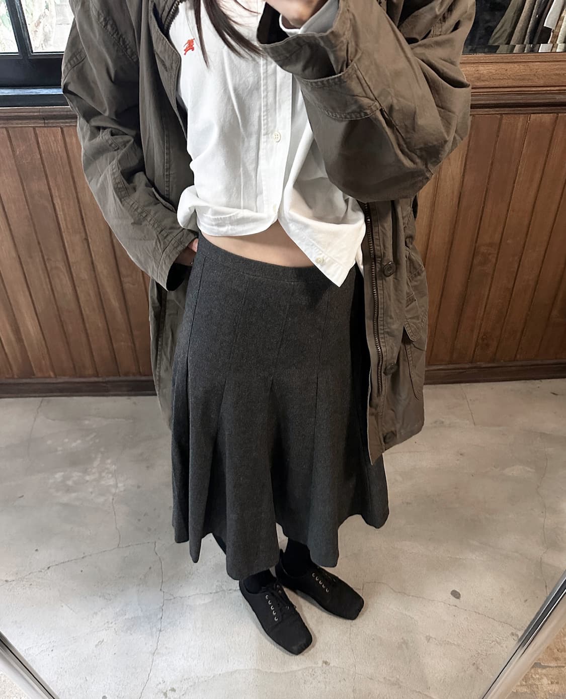 BURBERRY LONDON gray pleated skirt 상품이미지1