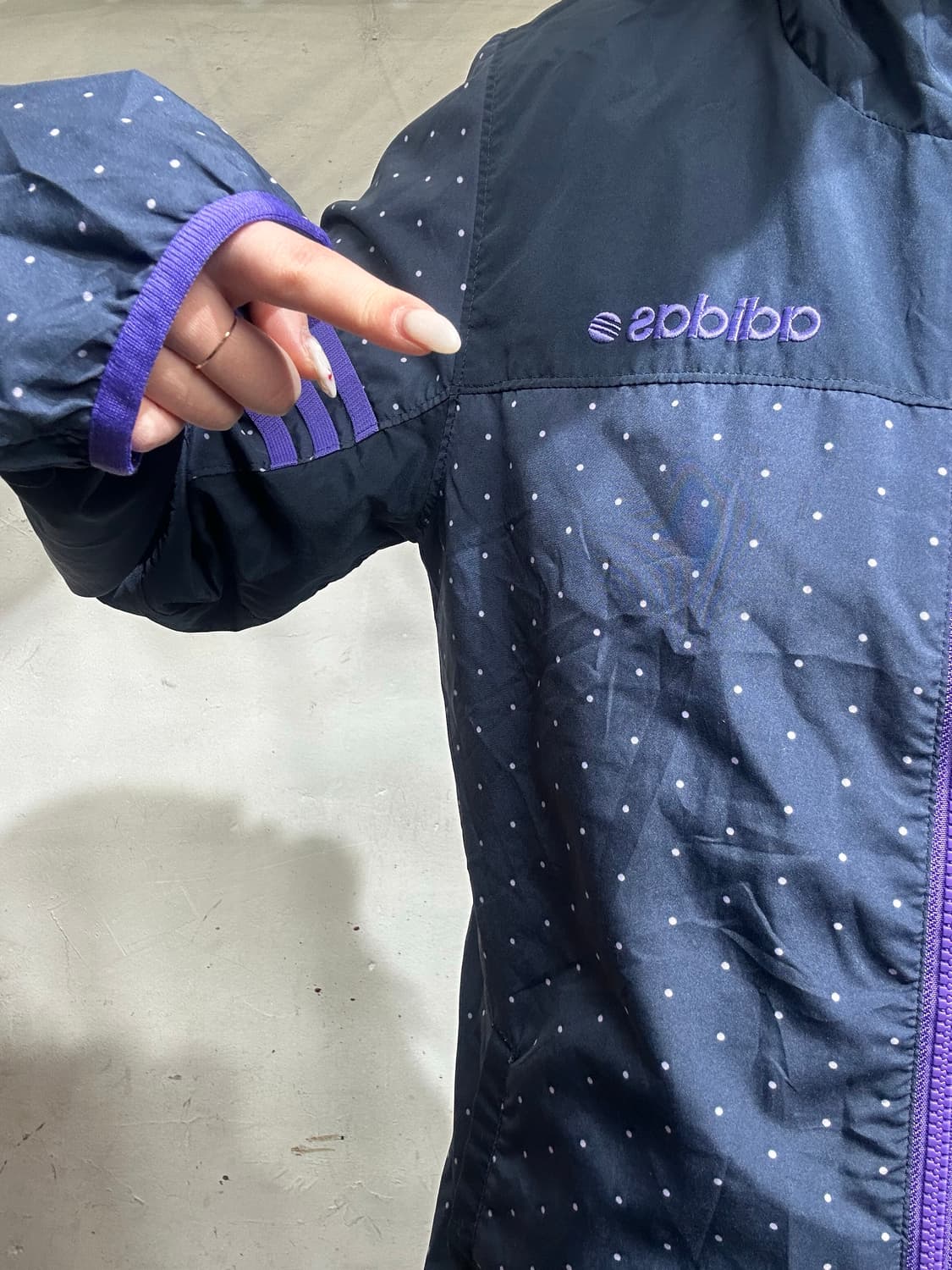 아디다스 도트 땡땡이 바람막이 후드 트랙 자켓  상품이미지4