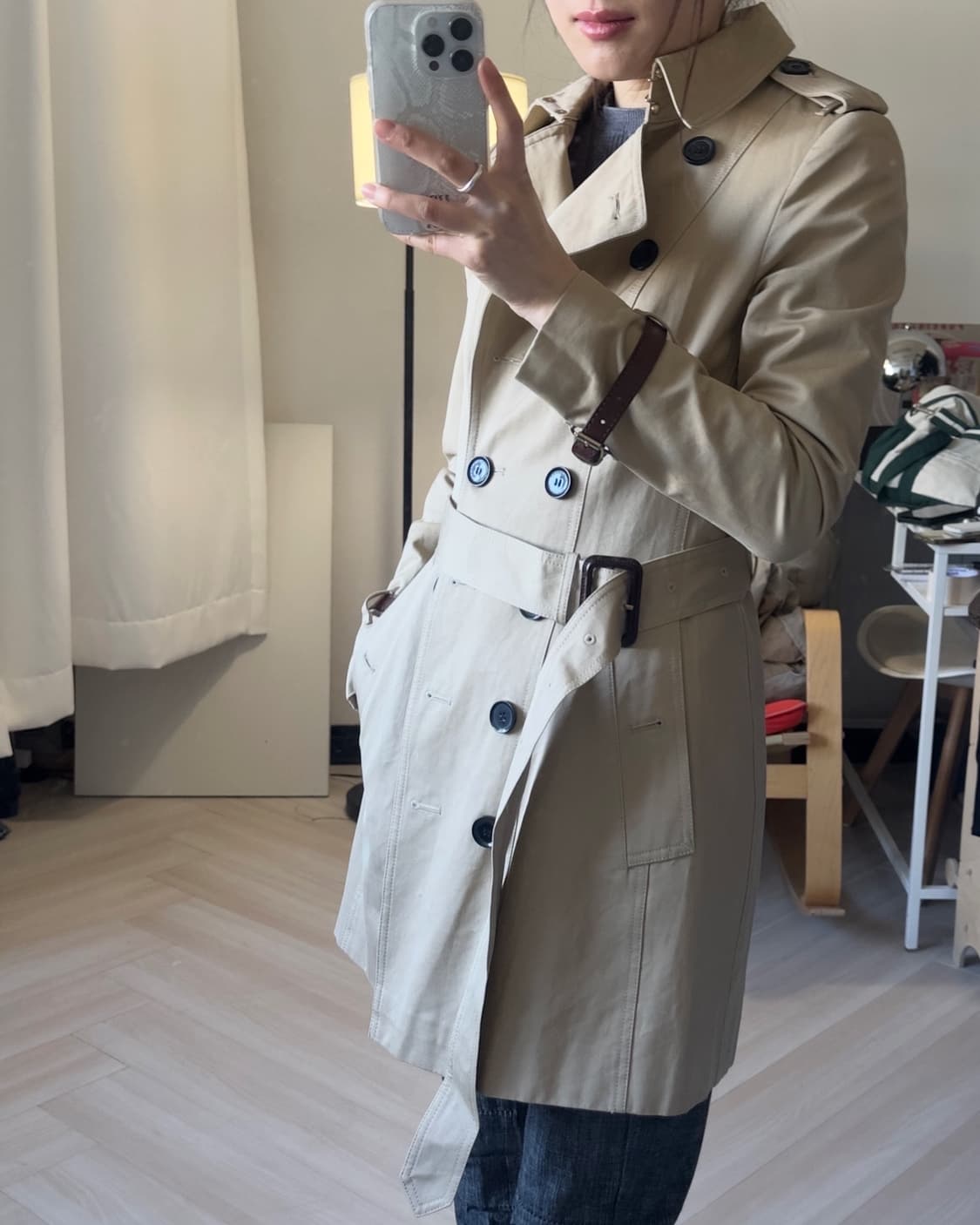 [BURBERRY] double breasted belted trench 상품이미지2