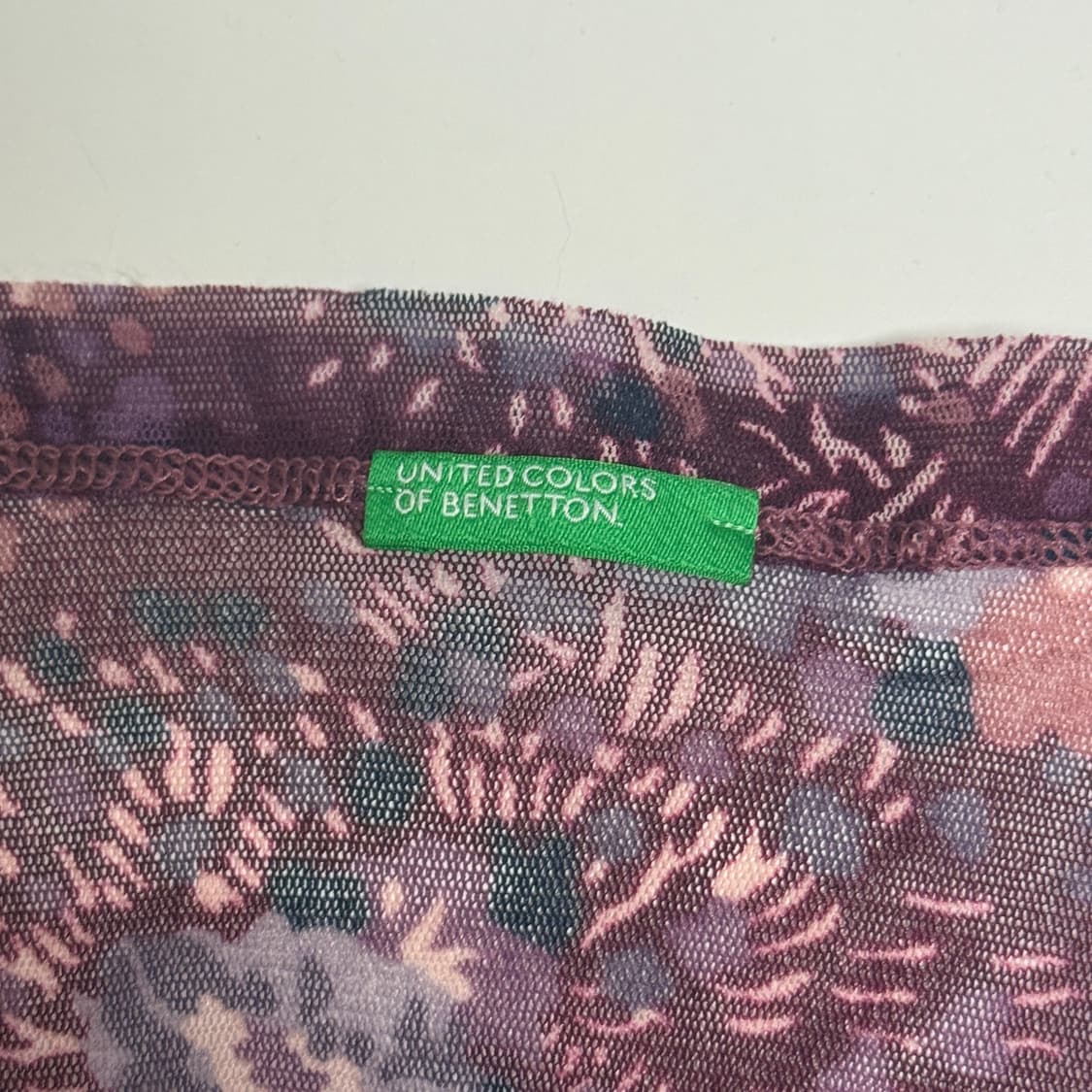 Y2K 빈티지 메쉬 탑 베네통  상품이미지3